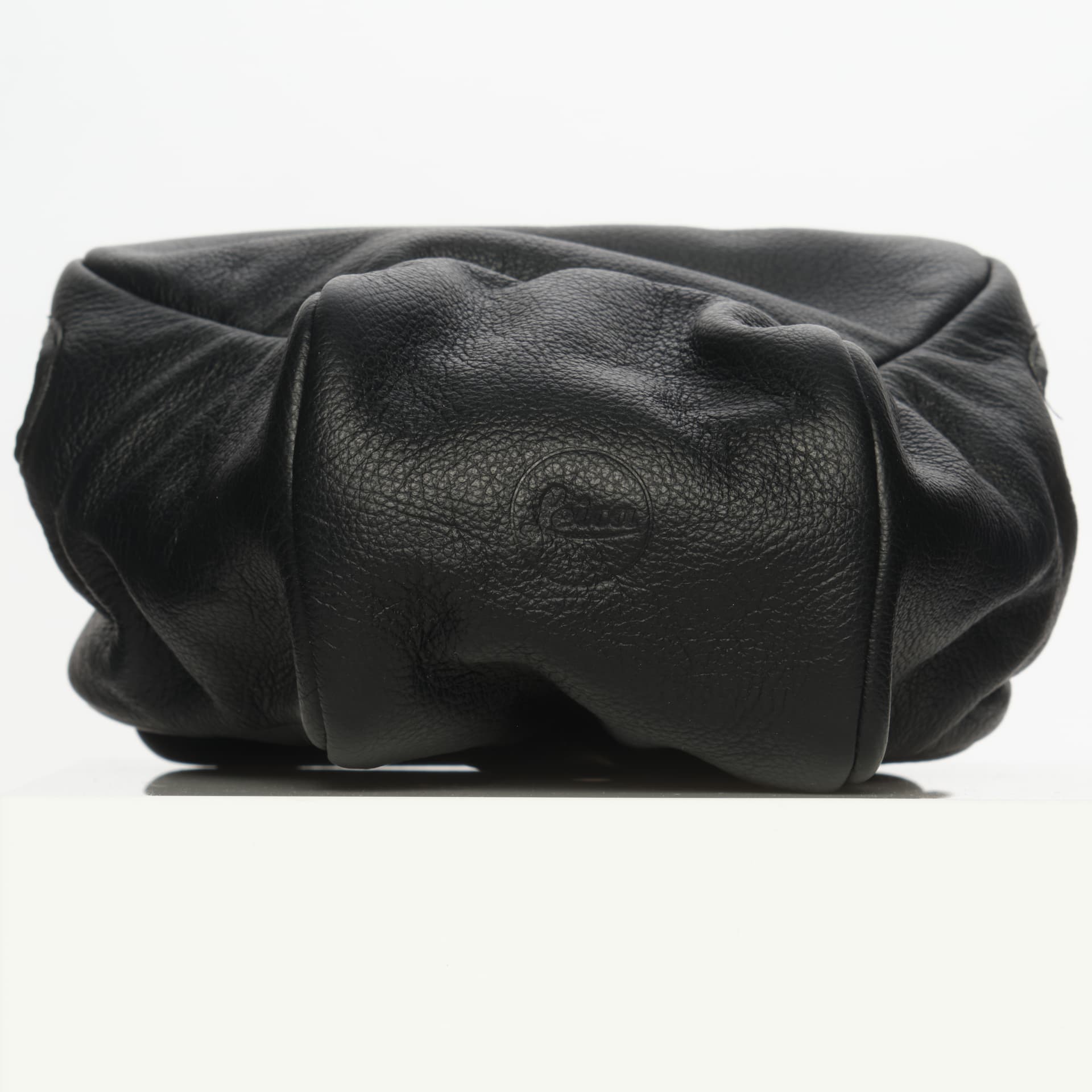 Leica Leather Pouch, Long Black (14894) - LN- - Like New Minus | Used
