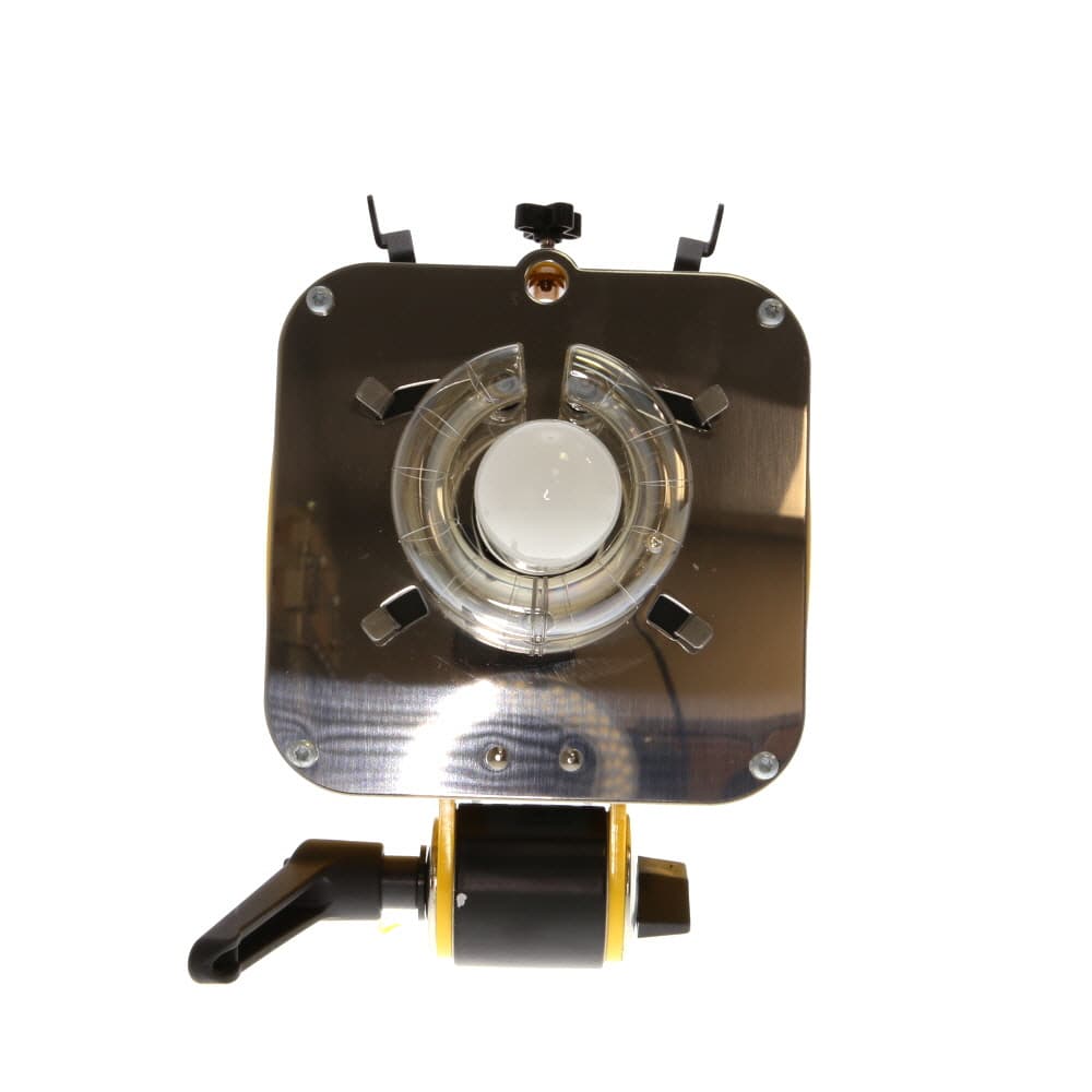 Paul C. Buff Alien Bees B800 Monolight, Mello Yellow - EX+ - Excellent Plus - With Case, Cords, Tube Cover and 7" Reflector | Used