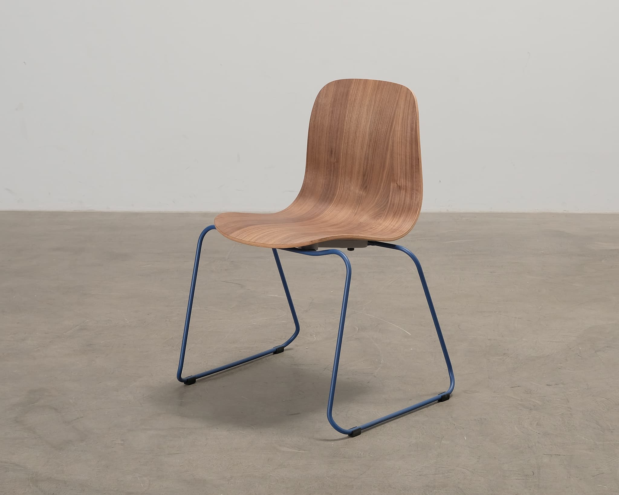 MYCS Chayr stol valnöt