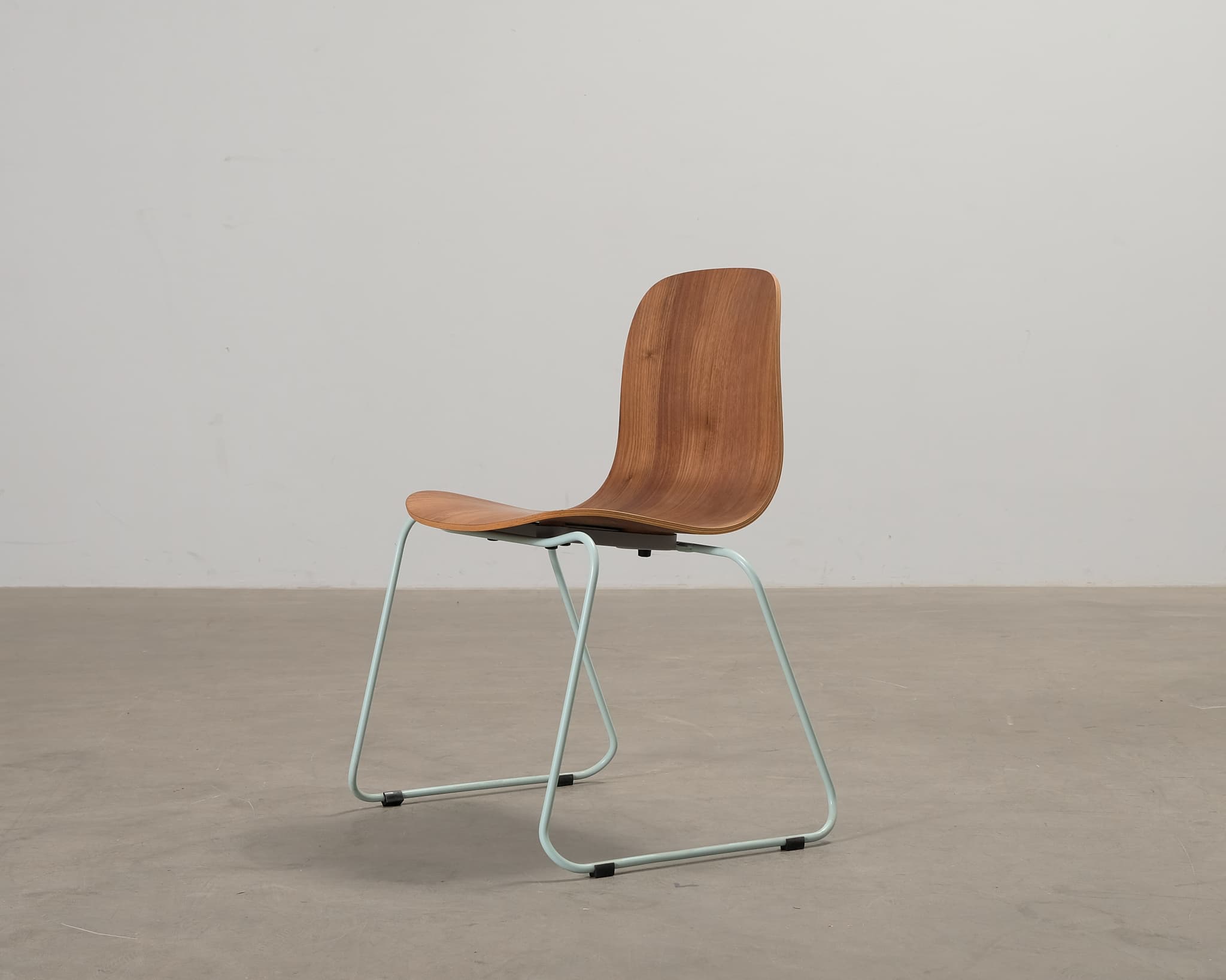 MYCS Chayr stol valnöt