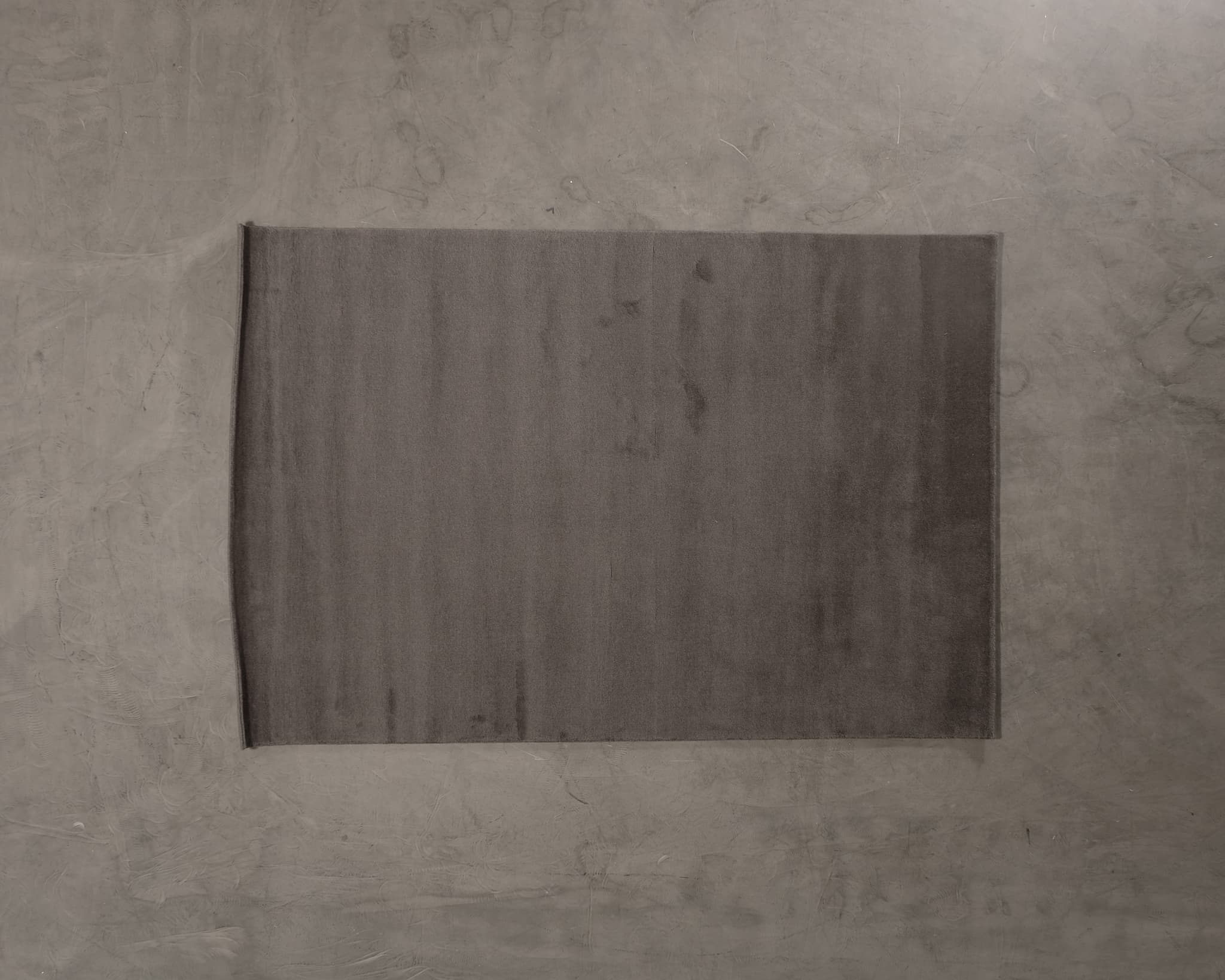 Roots Living Pile Wool ullmatta 200 x 300 cm mörkgrå