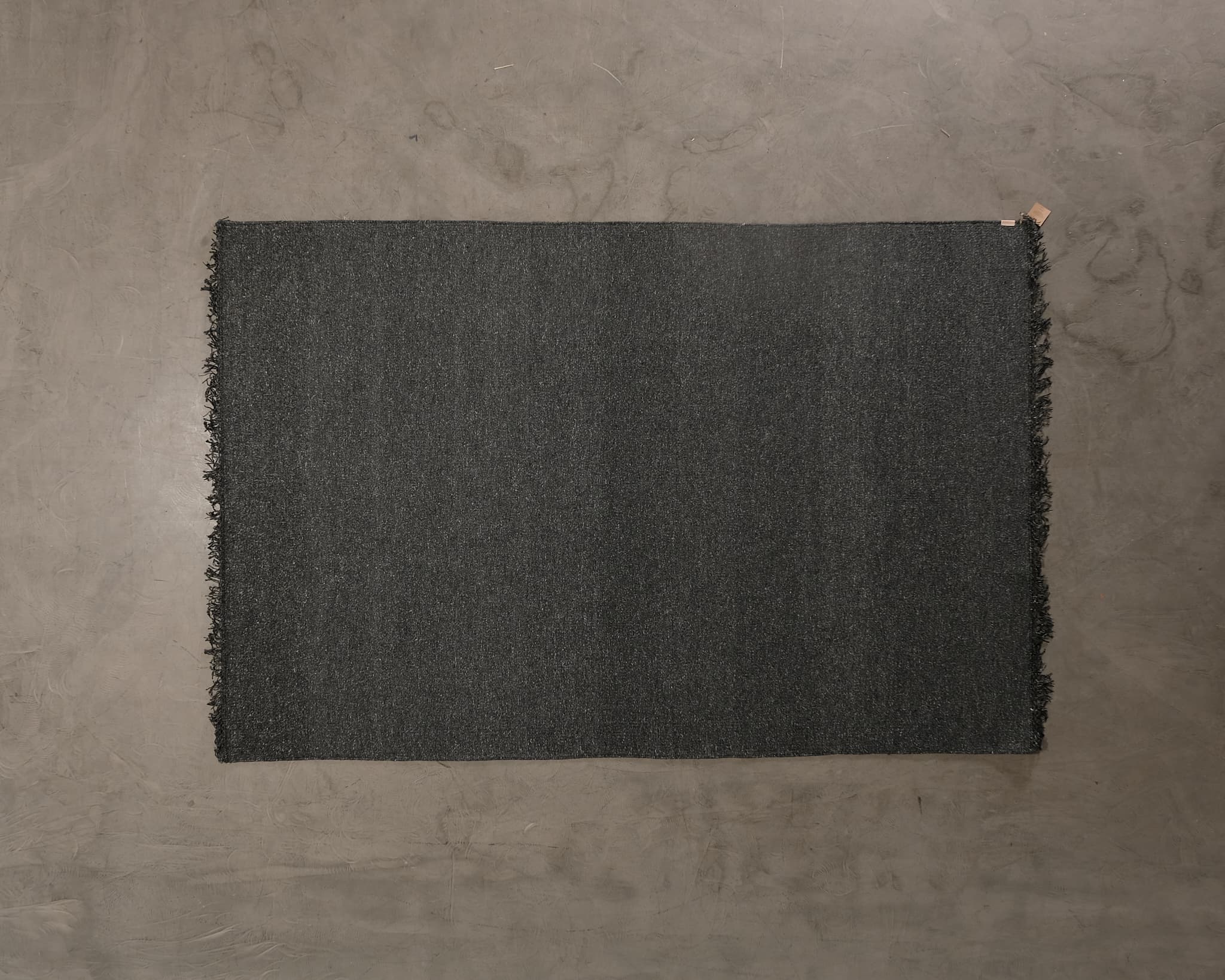 Roots Living Fringe Bamboo matta 170 x 240 cm grå