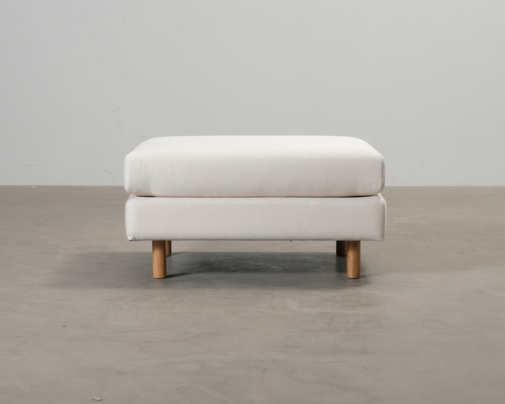 Sofacompany Dylan fotpall naturvit