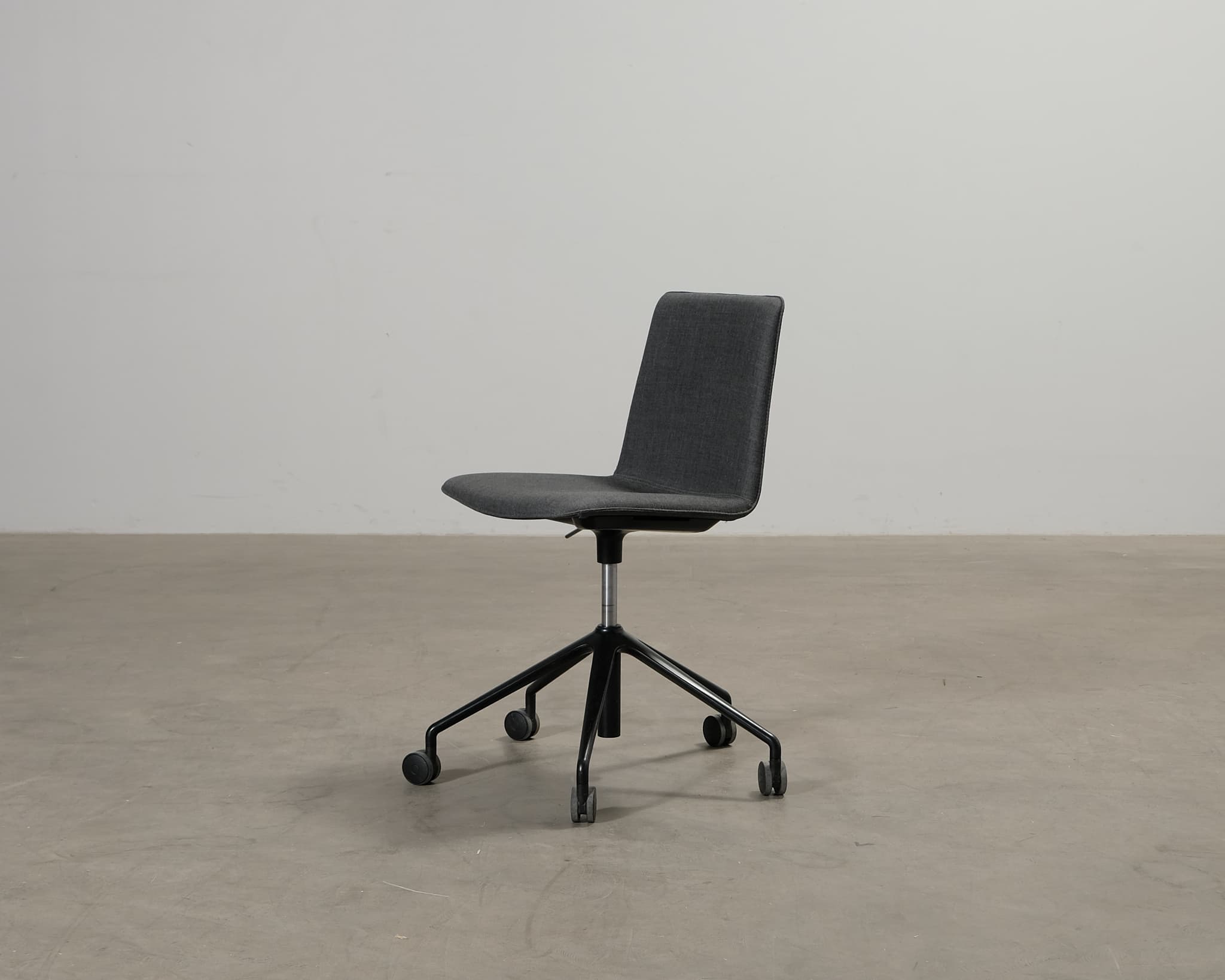 Andreu World Flex arbetsstol grå