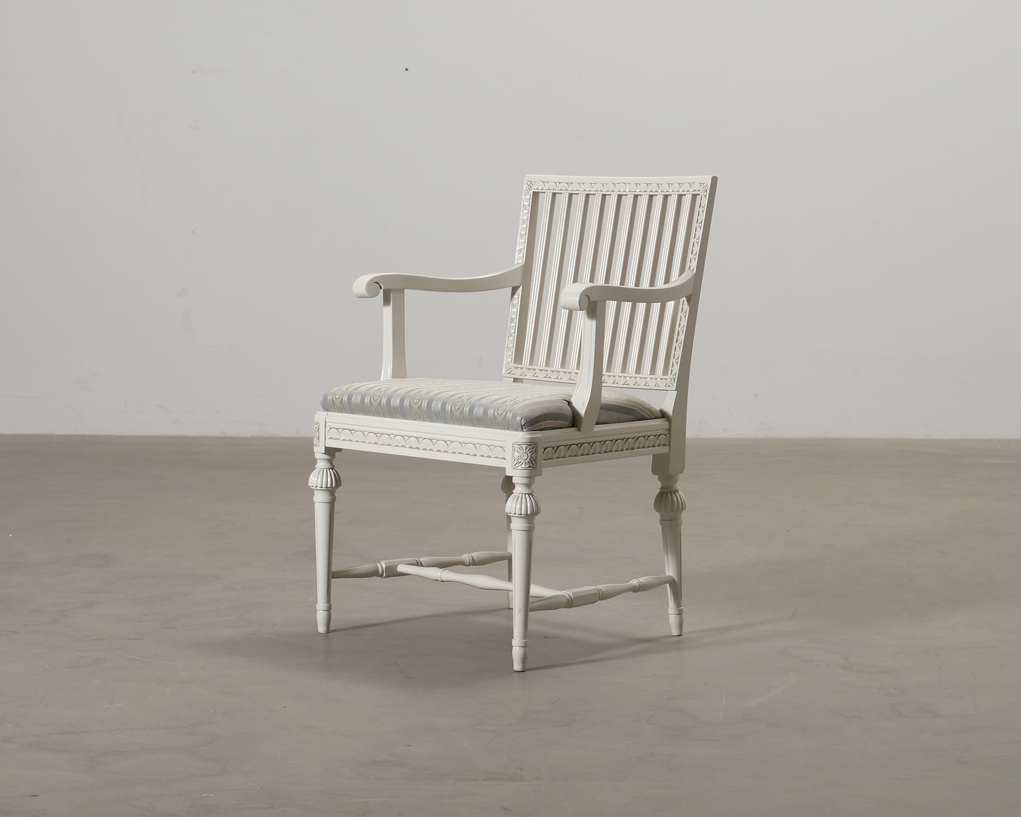 Laitala gustaviansk karmstol