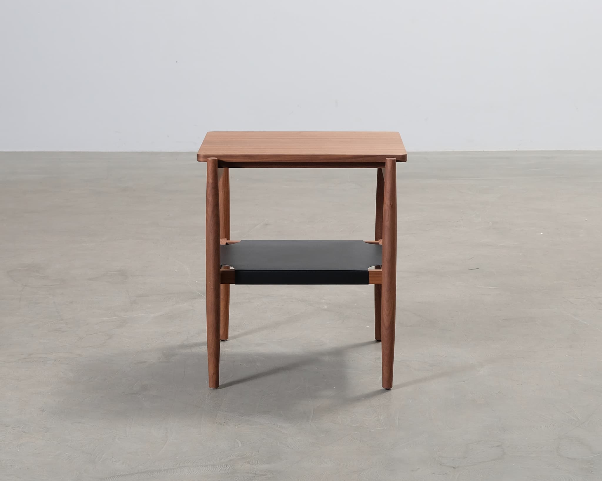 Risom T.300 sidobord