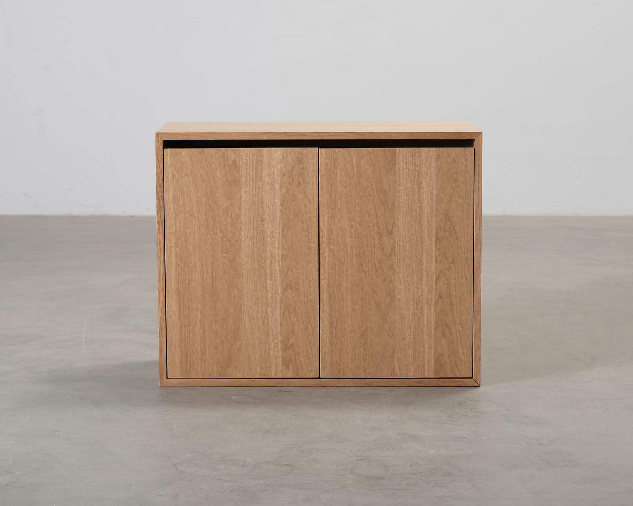 New Works skåp i ek