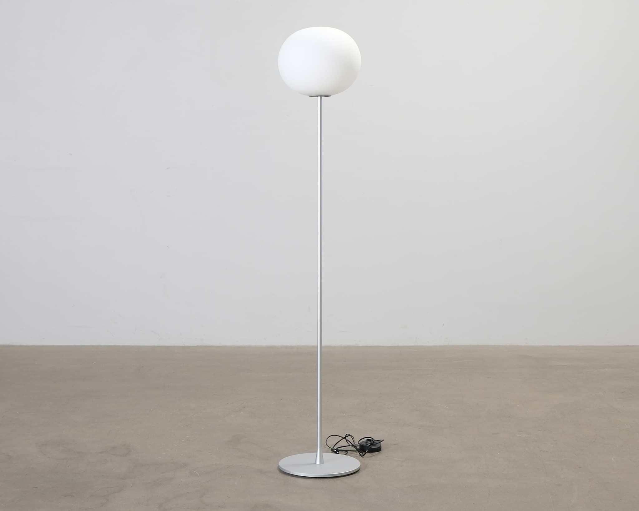 Flos Glo-Ball F2 golvlampa
