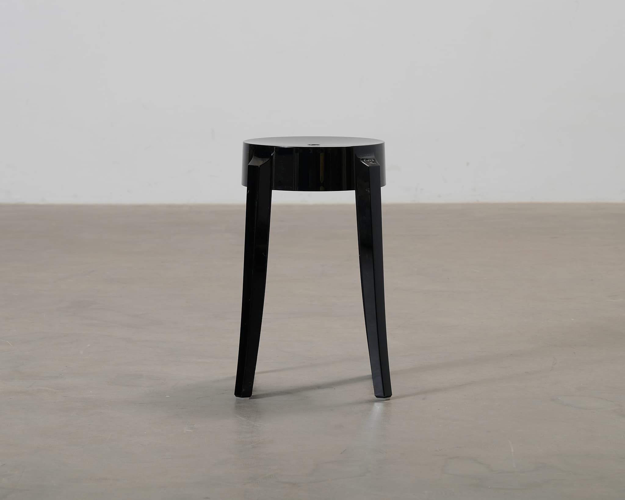 Kartell Charles Ghost stol svart