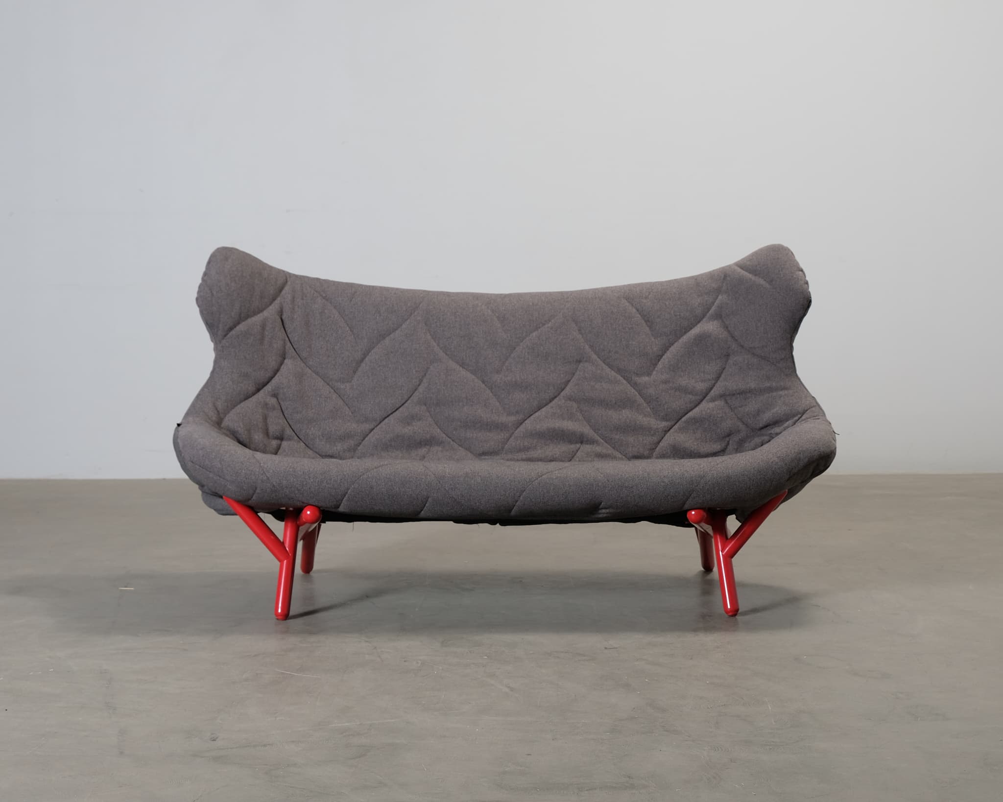 Kartell Foliage 2-sits soffa grå / röd