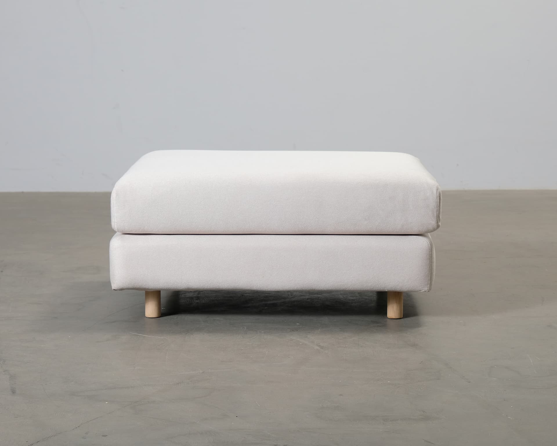 Sofacompany Dylan fotpall naturvit