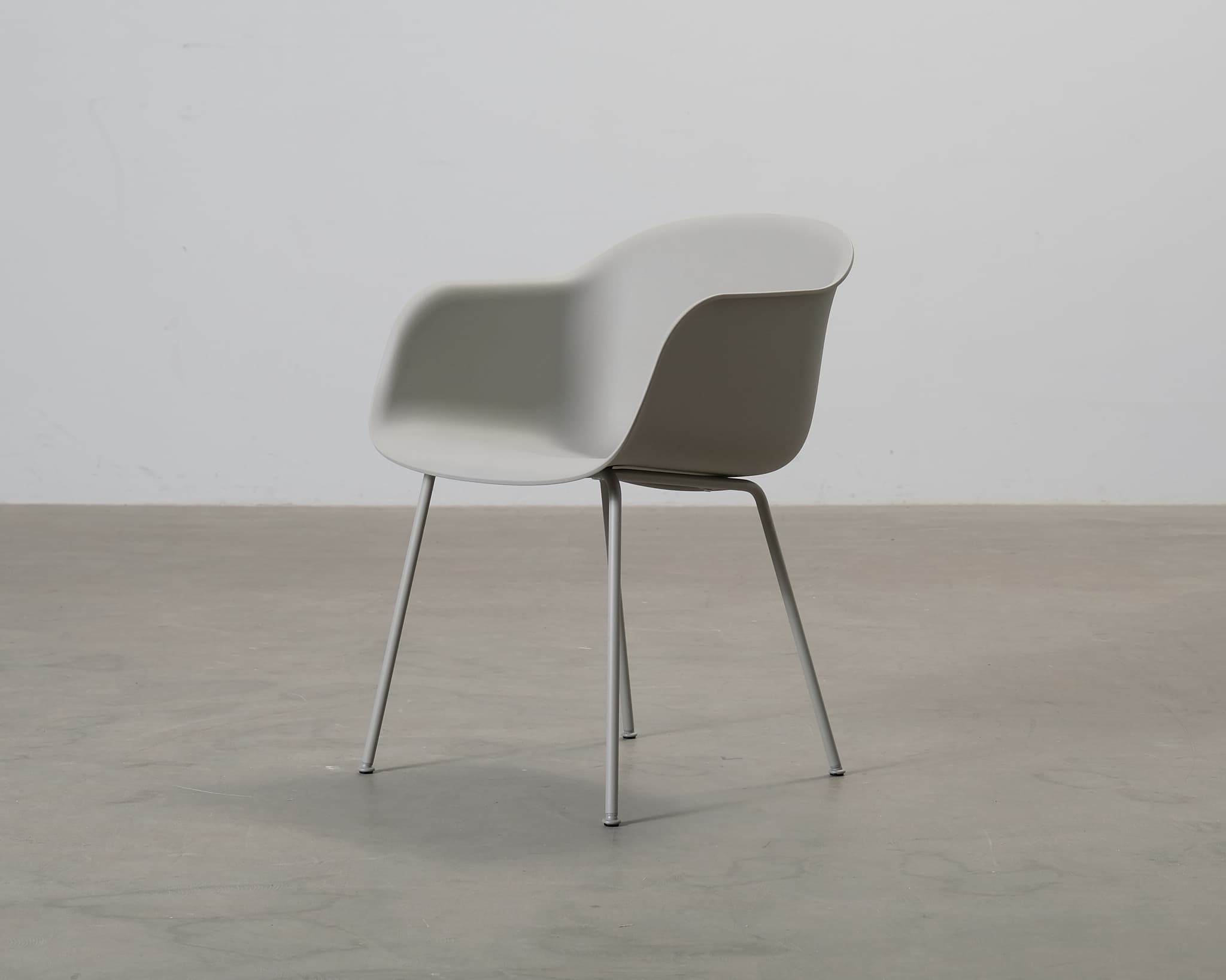 Muuto Fiber stol grå