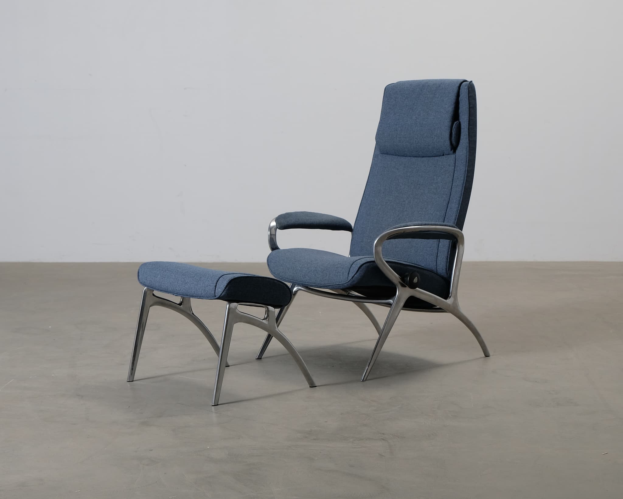 Stressless James fåtölj med fotpall blå