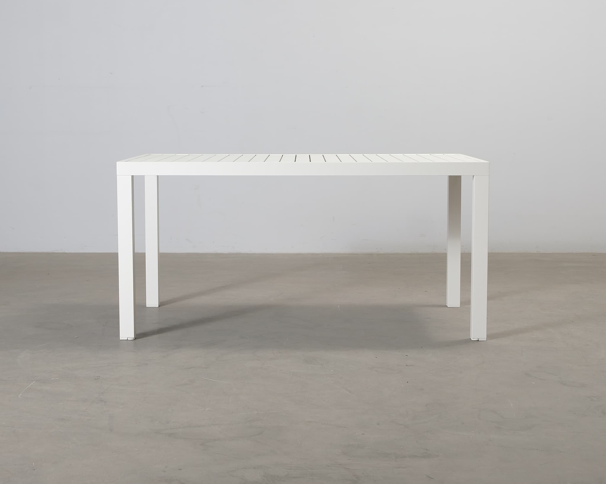 Forms & Objects Arezzo trädgårdsbord vit