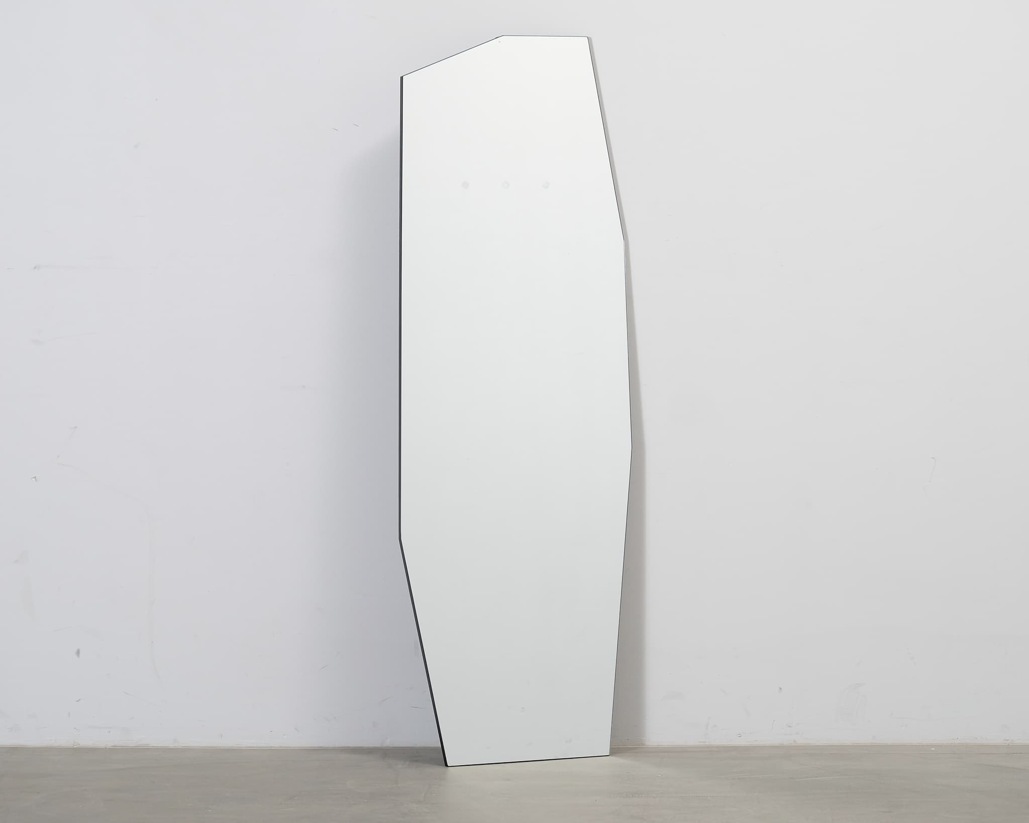 Ferm Living Shard spegel 58 x 165 cm svart