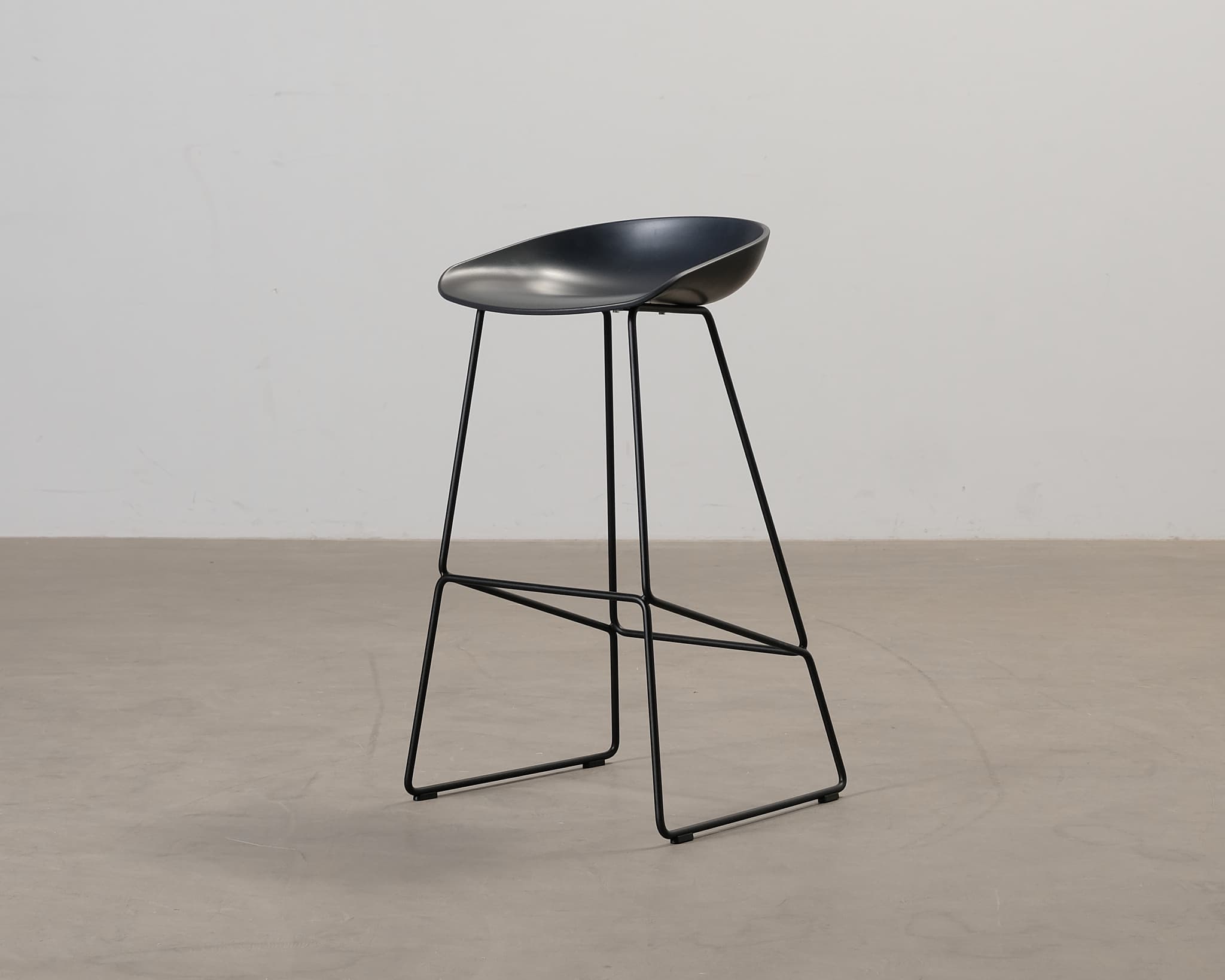 HAY AAS 38 barstol 75 cm svart