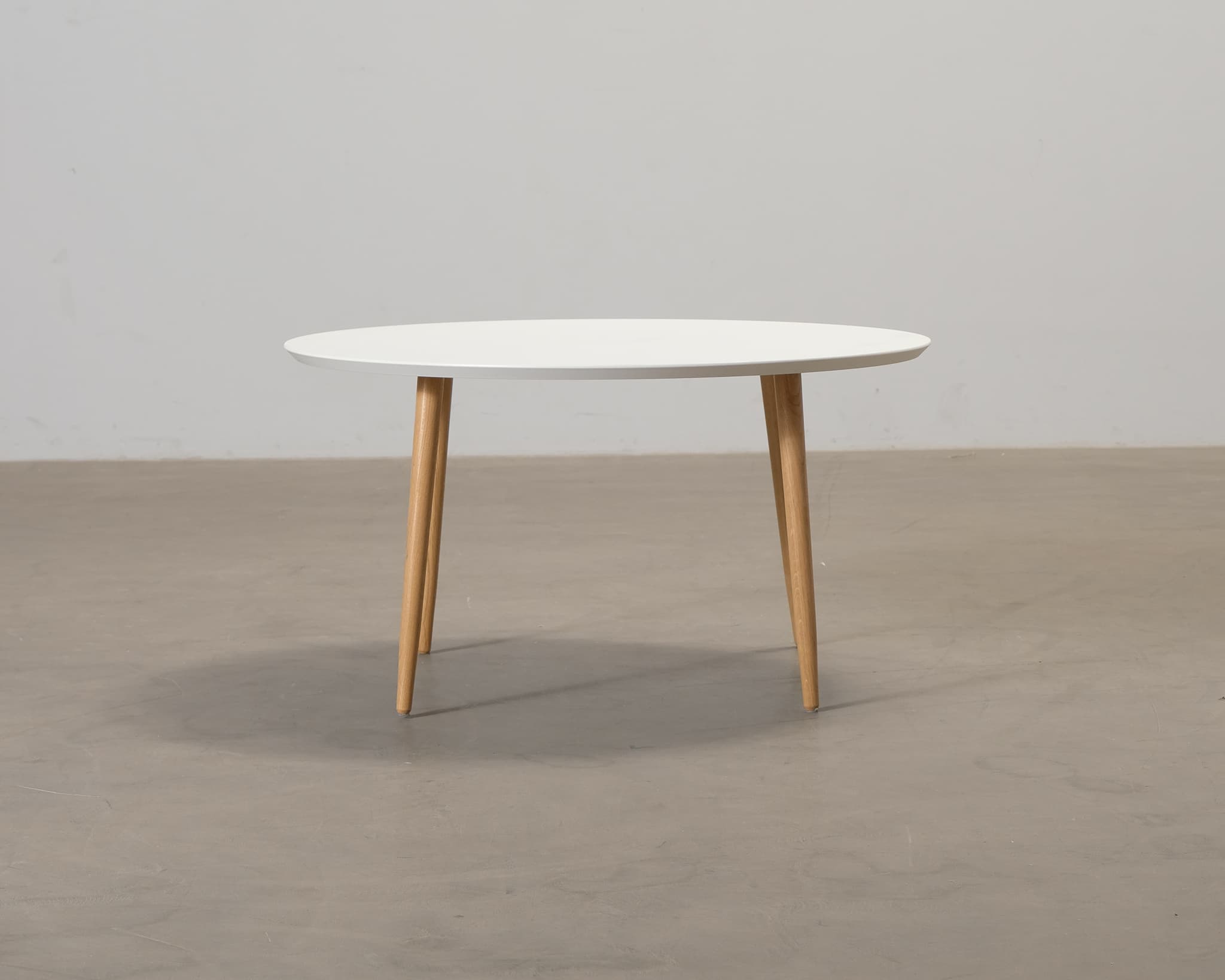 Sofacompany Hubert soffbord ø 90 cm vit / ek