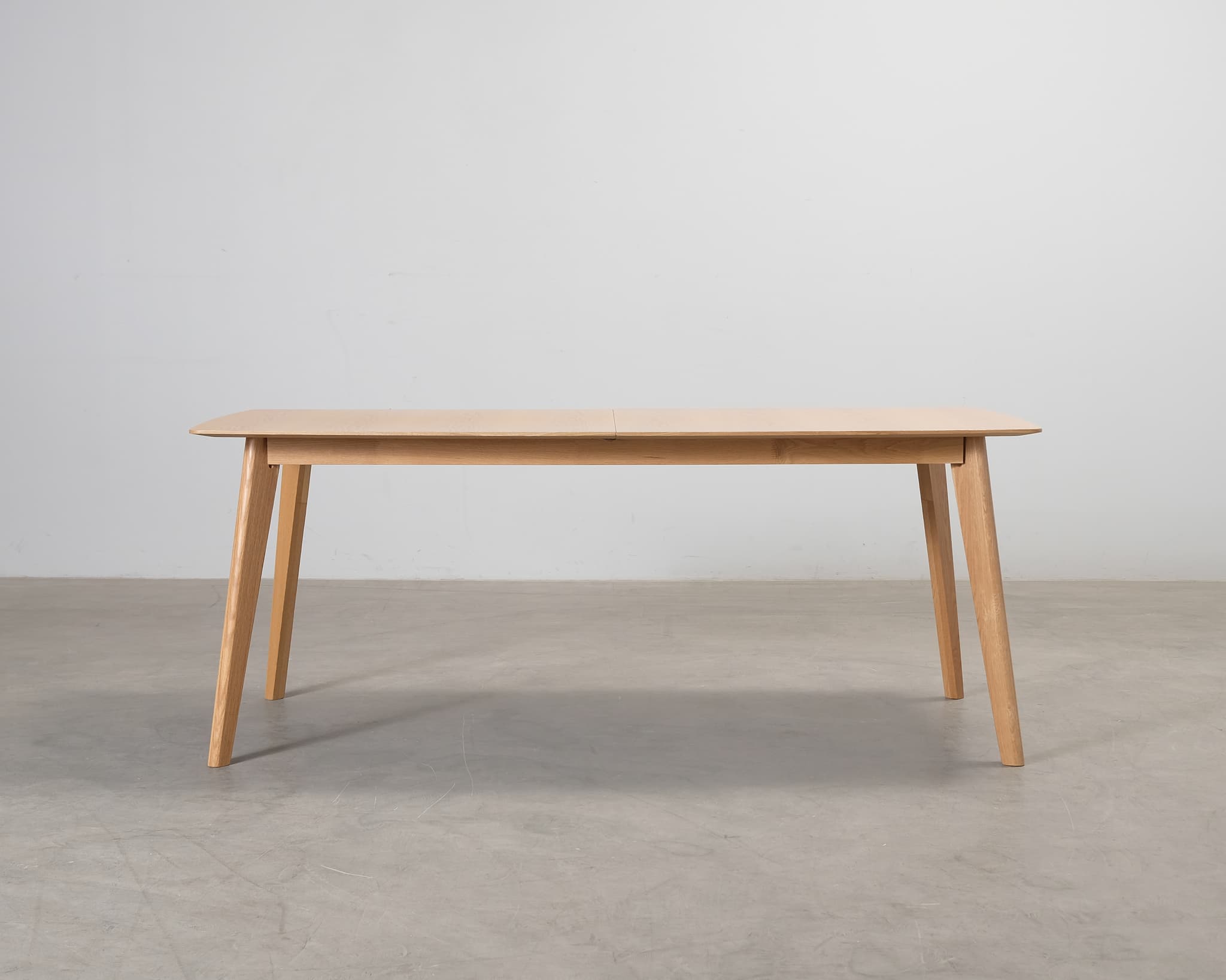 Mio Ekerö matbord 190 cm ek