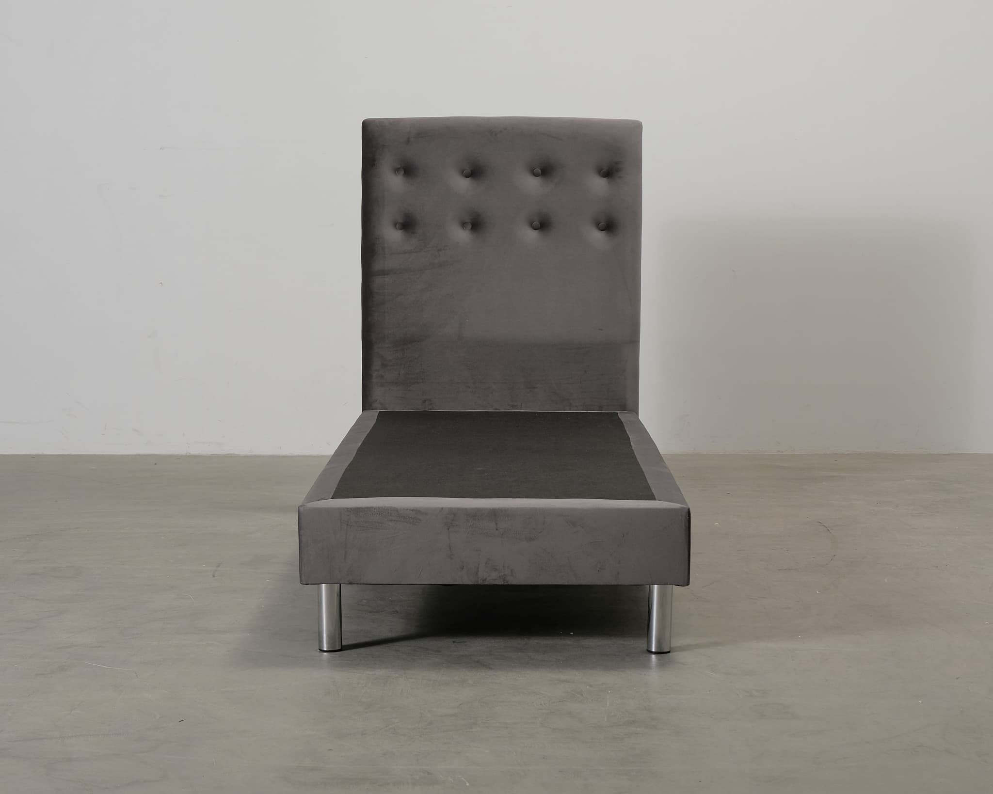 Lux sängram 80 x 200 cm grå