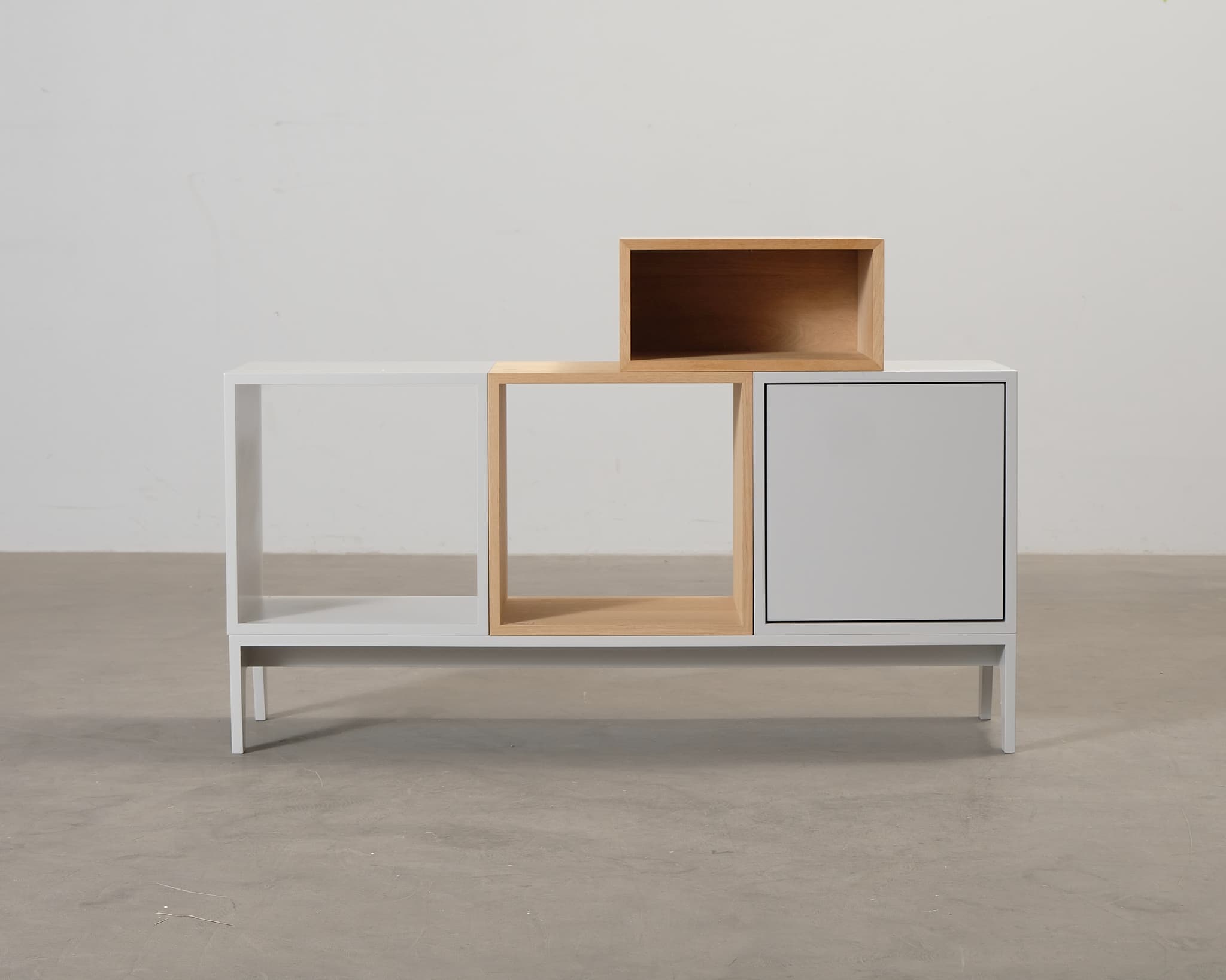 Muuto Stacked skänk