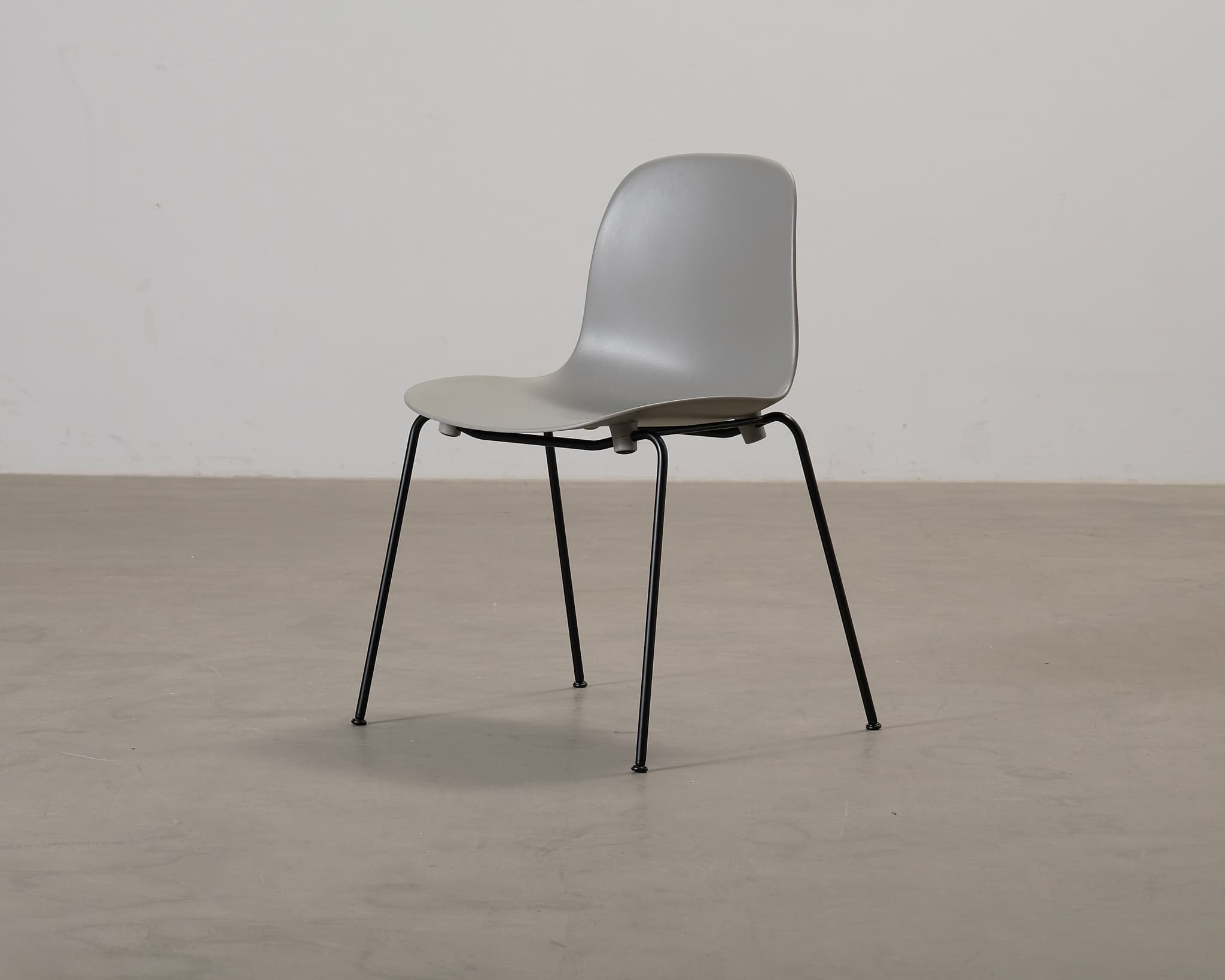 Normann Copenhagen Form stol grå