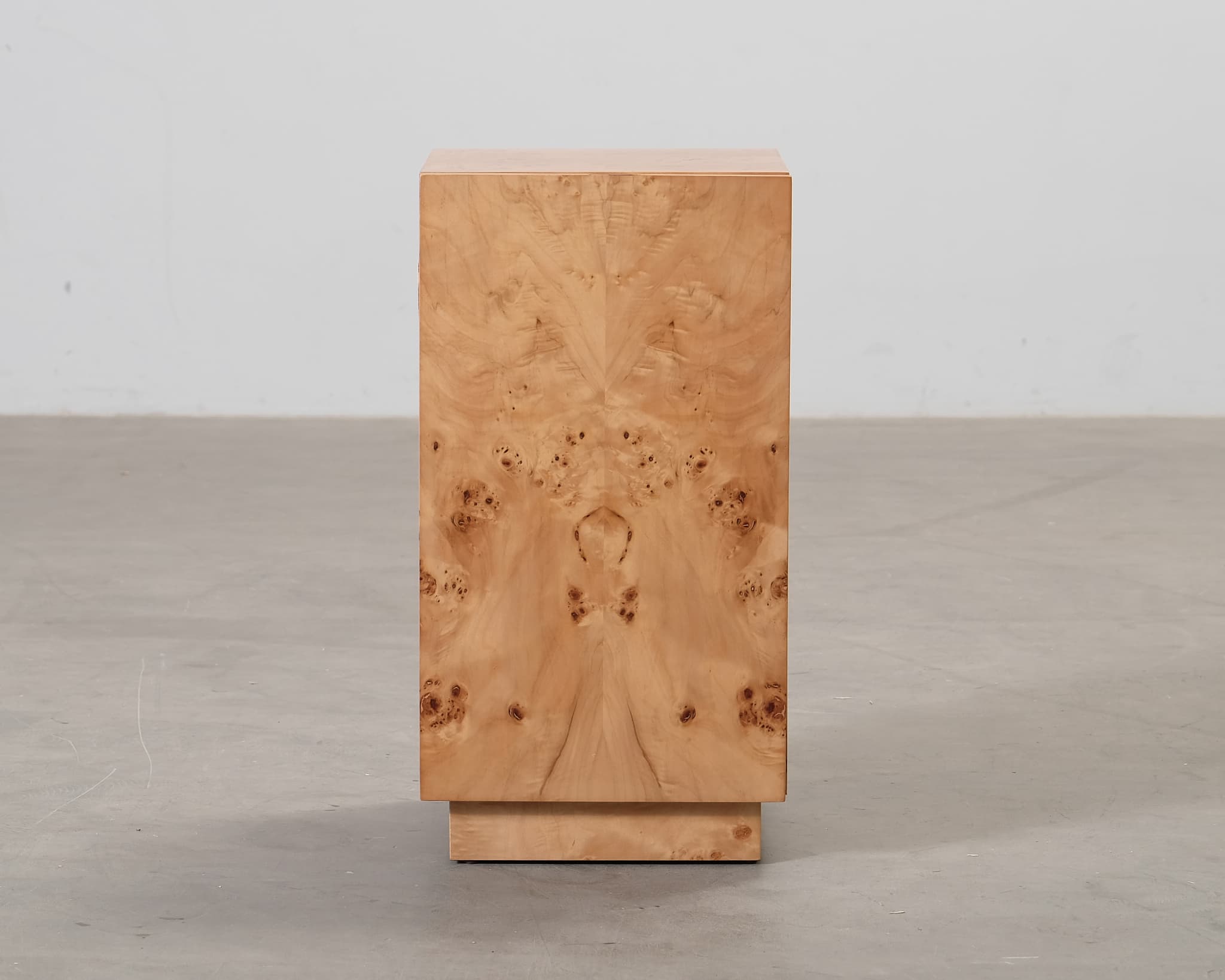 Ferm Living Burl sidobord / skåp