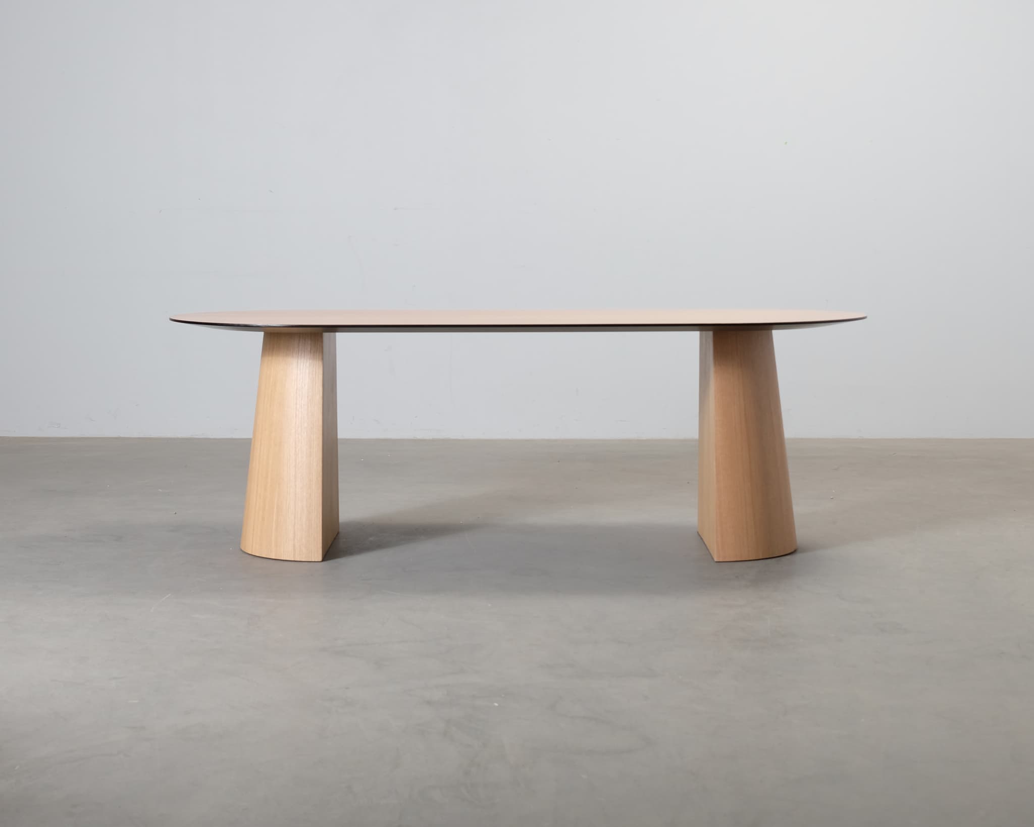 Decotique Social matbord 220 cm ek