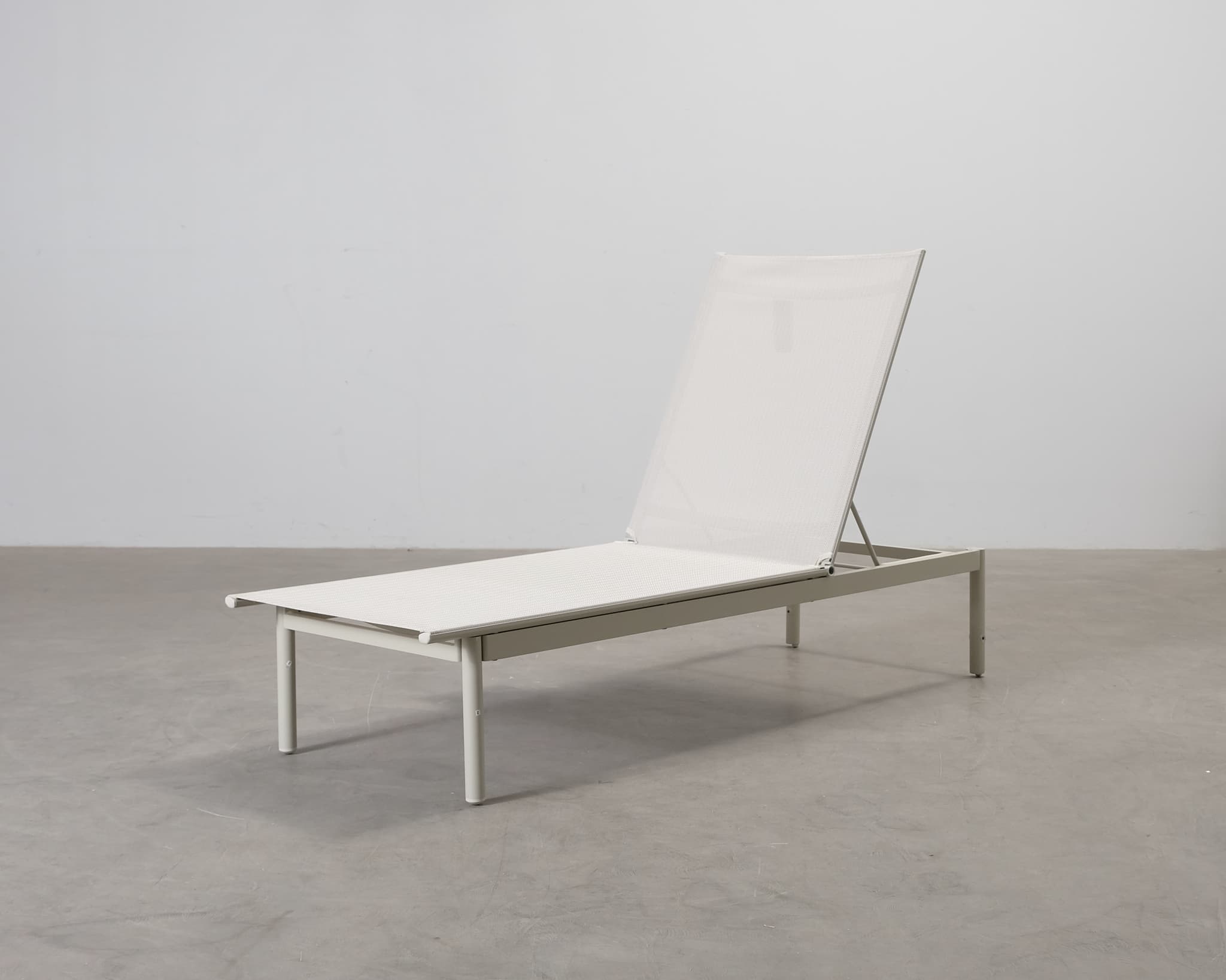 Forms & Objects Aiden solsäng gråbeige