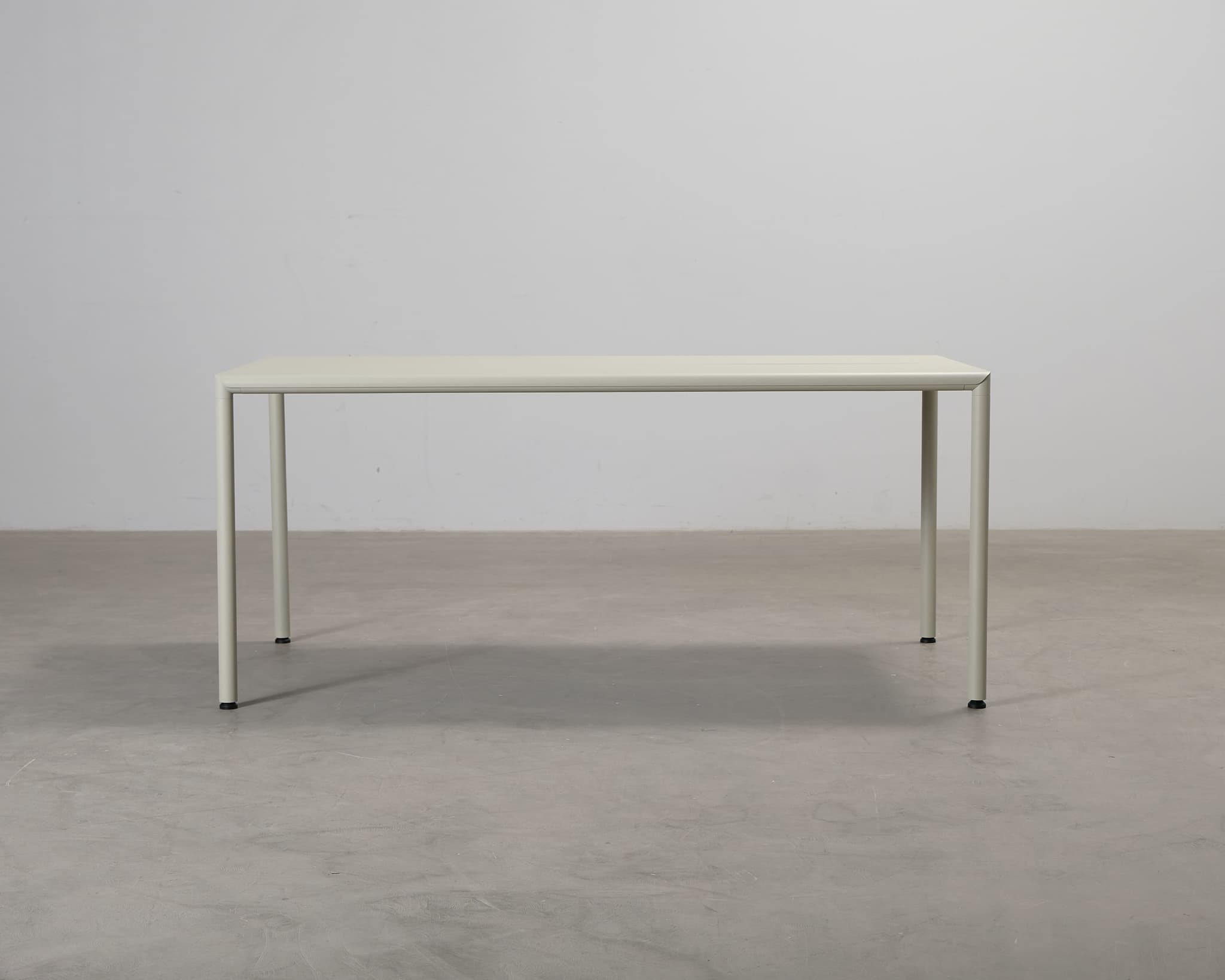 New Works May trädgårdsbord ljusgrå