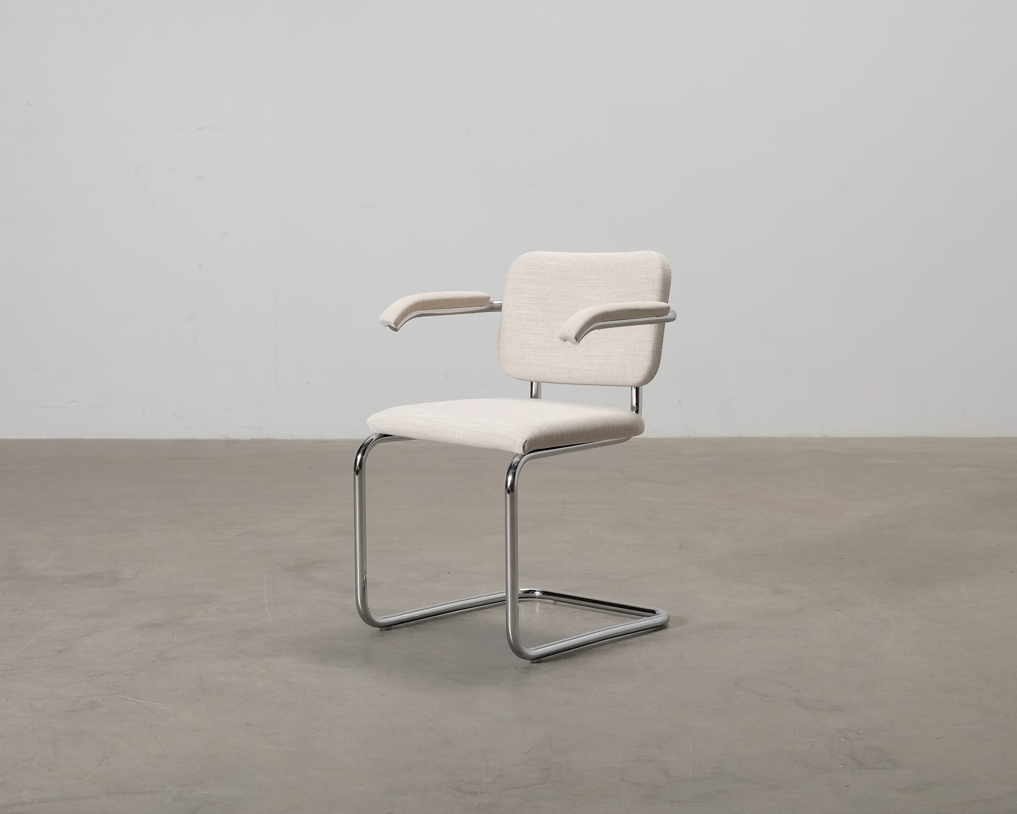 Knoll Cesca stol med armstöd beige