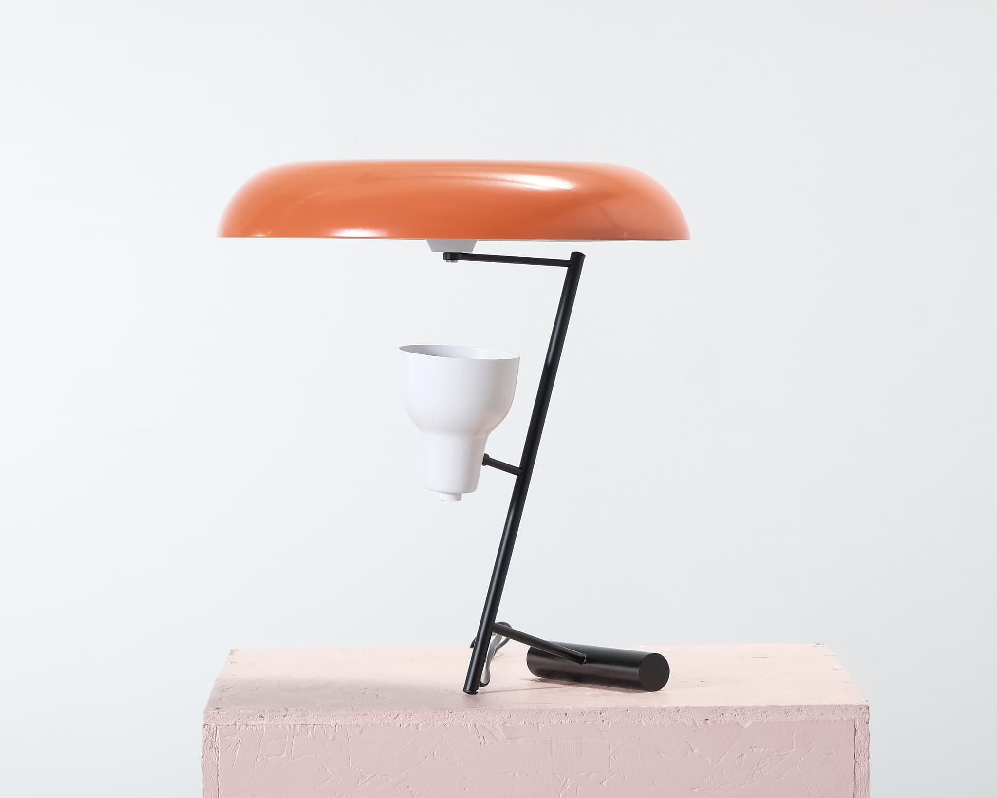 Astep Model 548 bordslampa orange