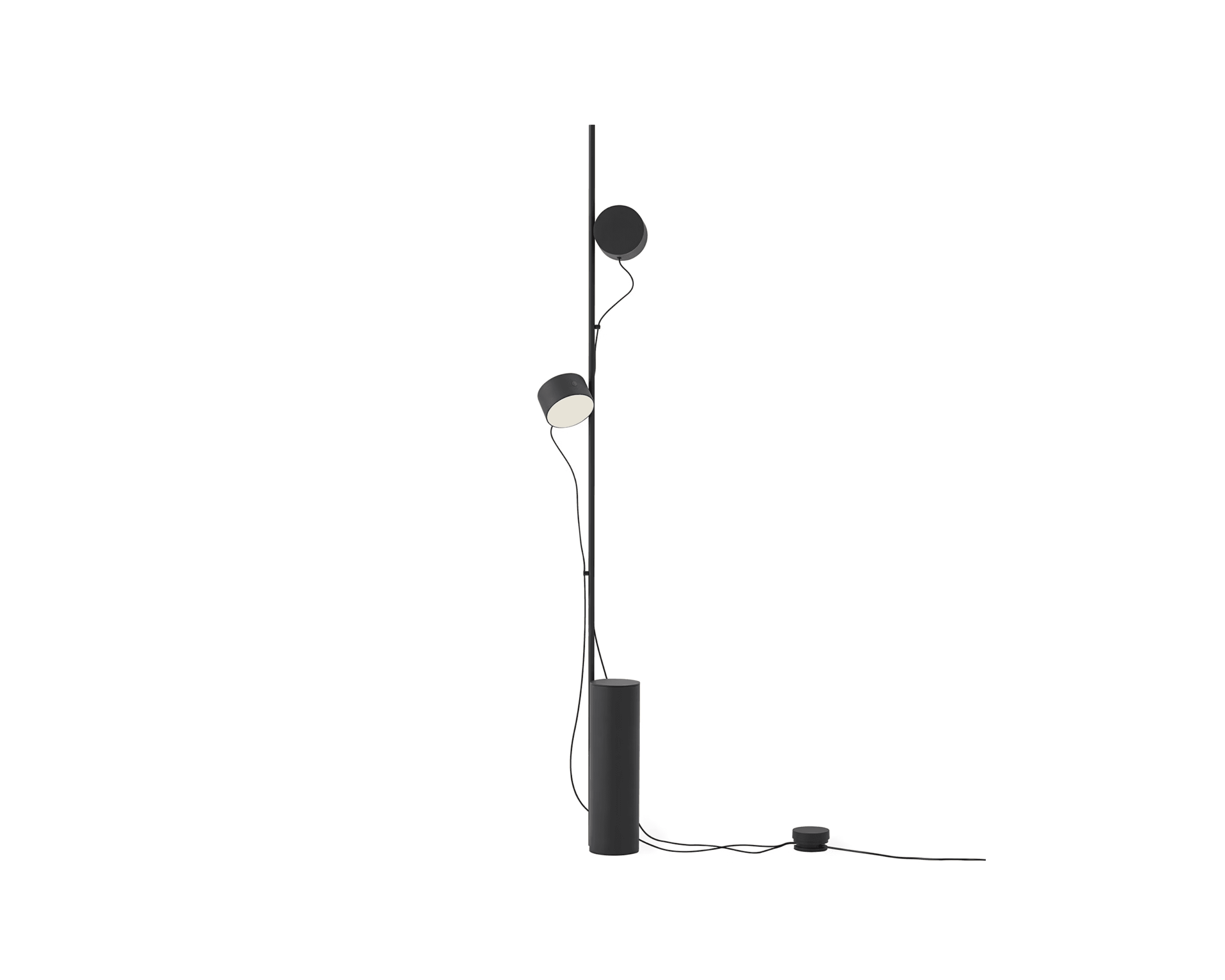 Muuto Post golvlampa svart