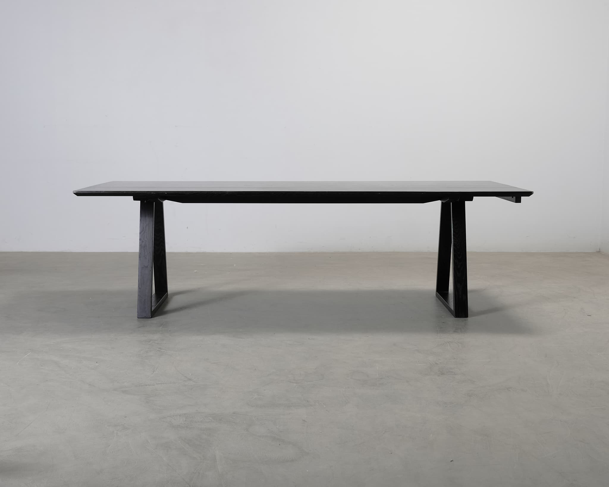 Lamus Stella matbord 250-300 cm svart