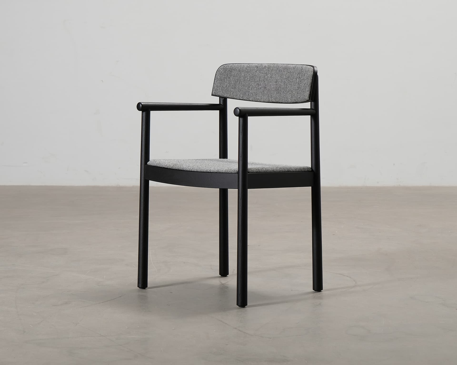 Normann Copenhagen Timb matstol grå