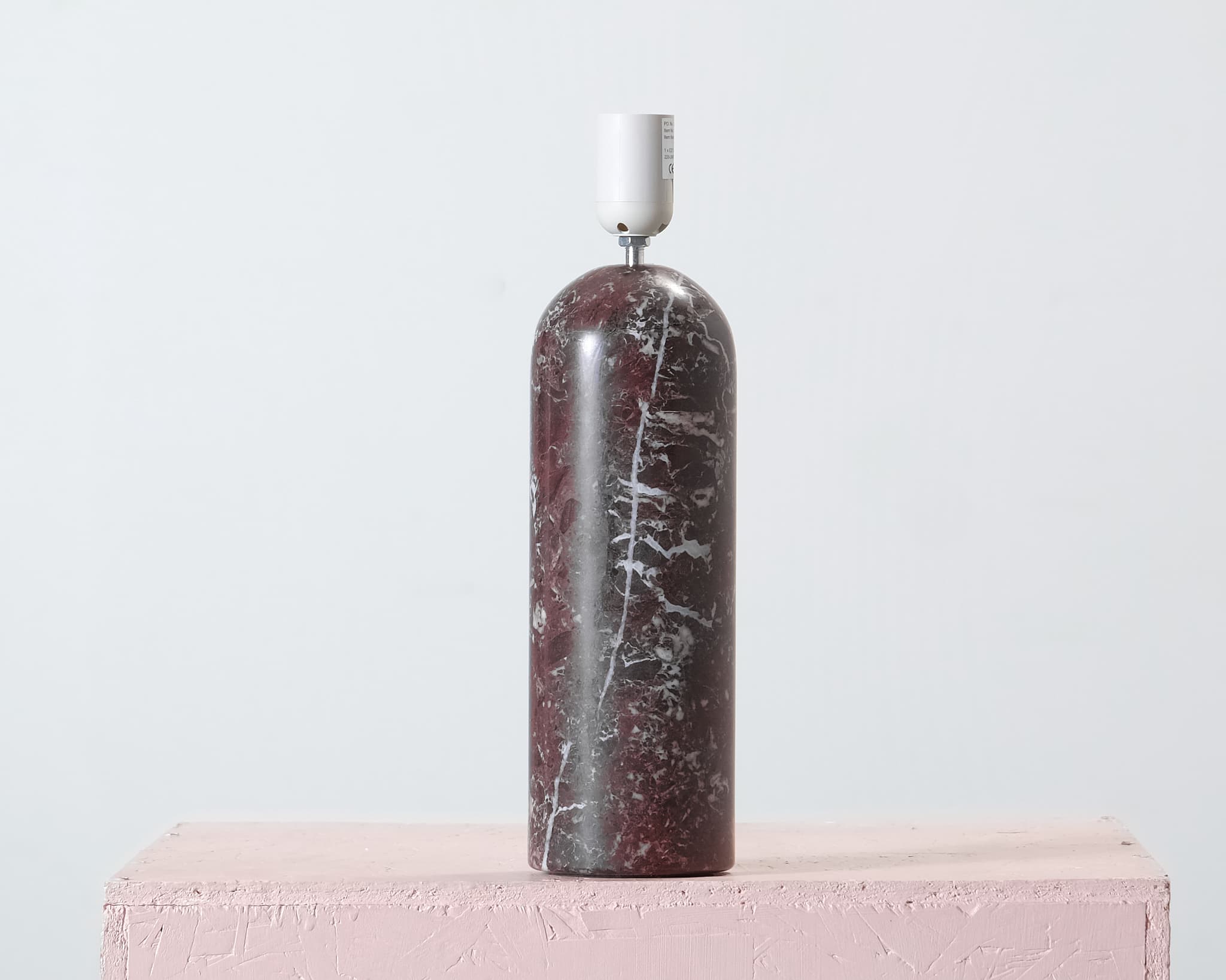 New Works Kizu bordslampfot Rosso Levanto