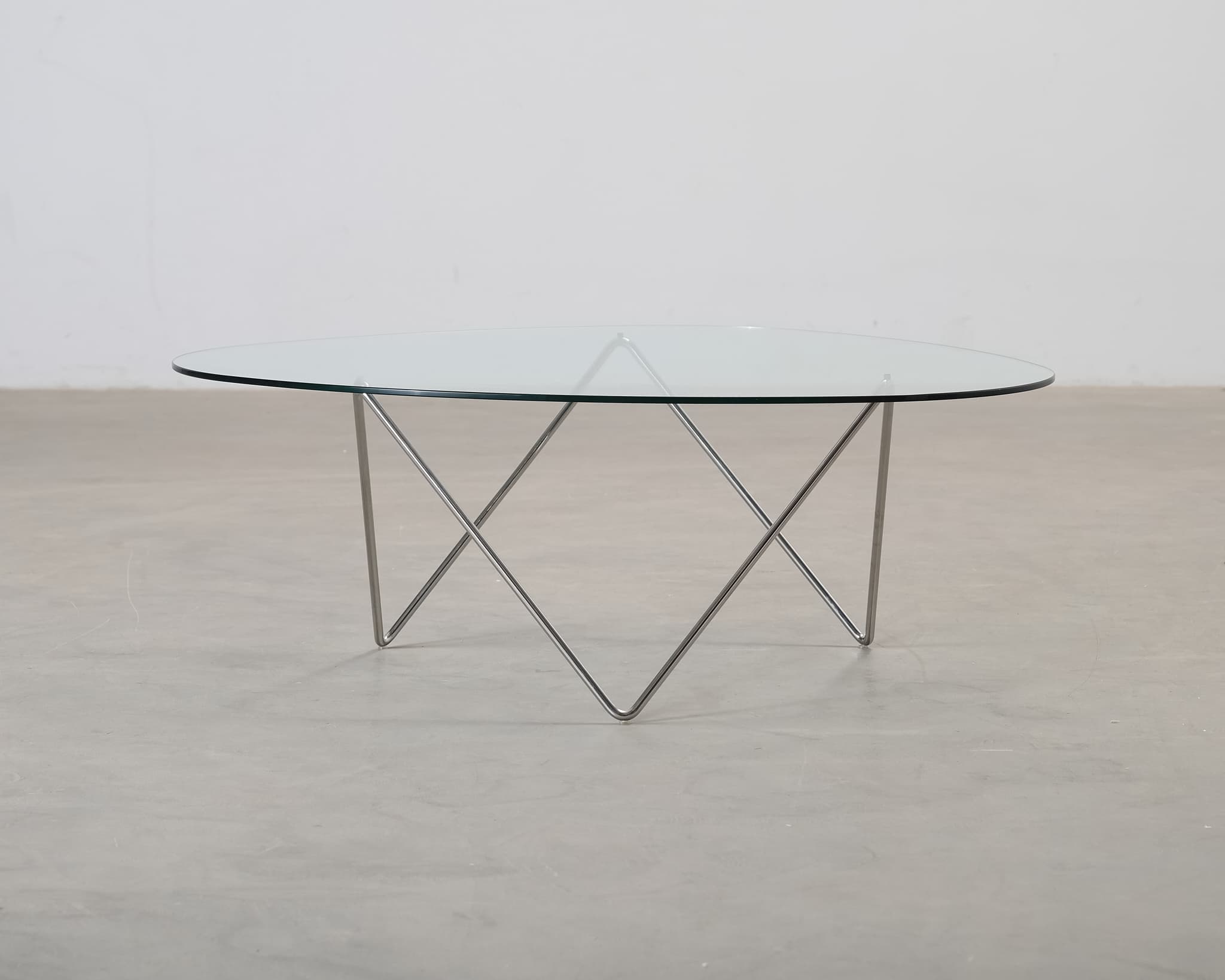 GUBI Pedrera soffbord krom