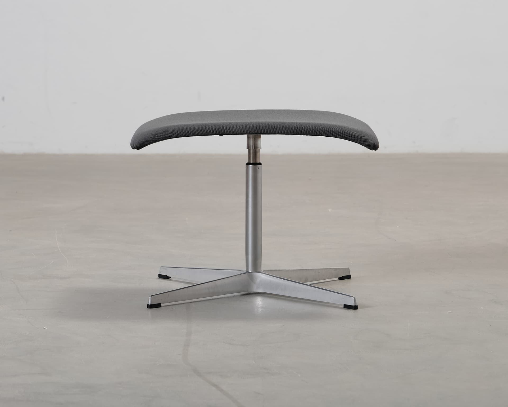 Fritz Hansen fotpall