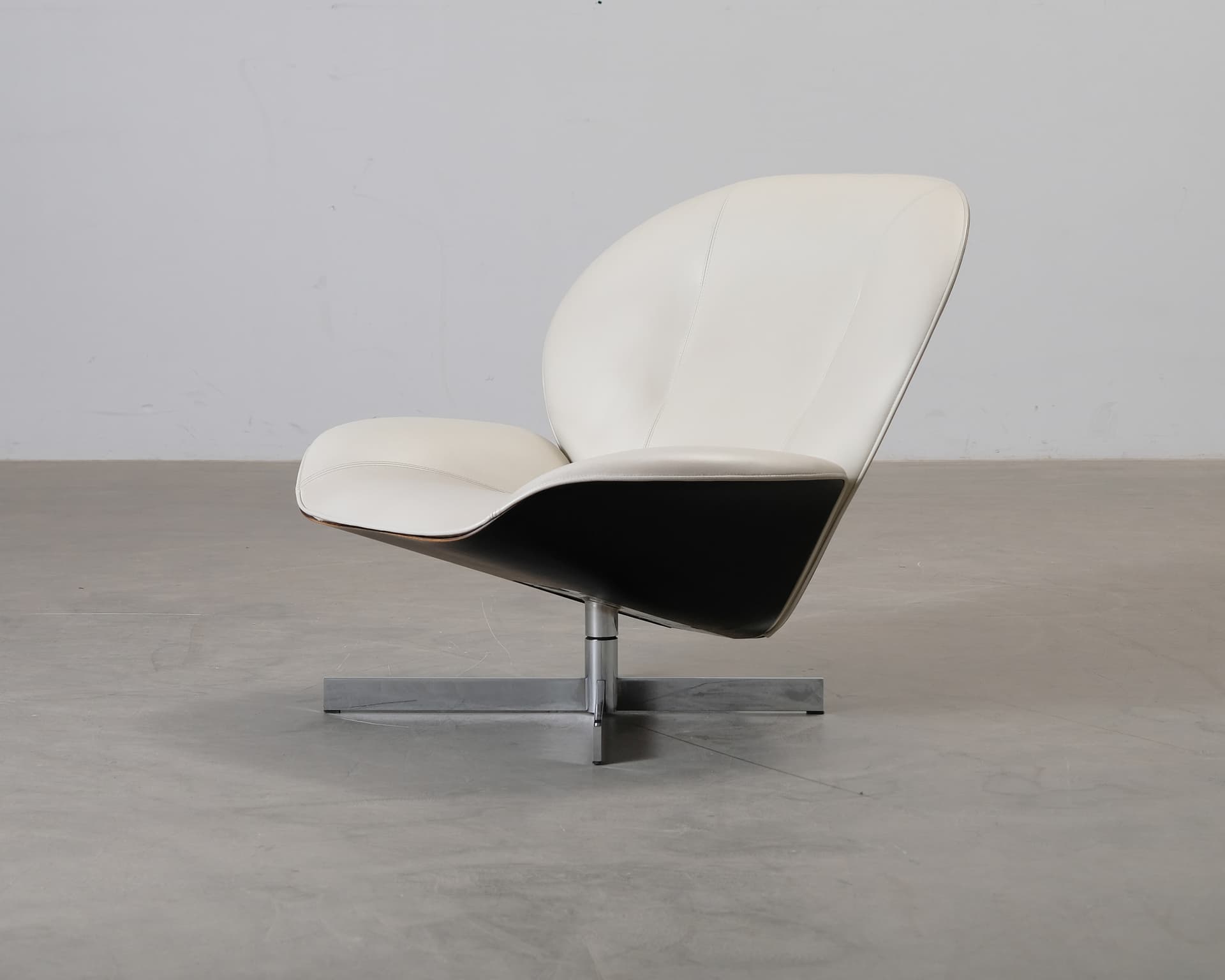 Ligne Roset Myo fåtölj vit