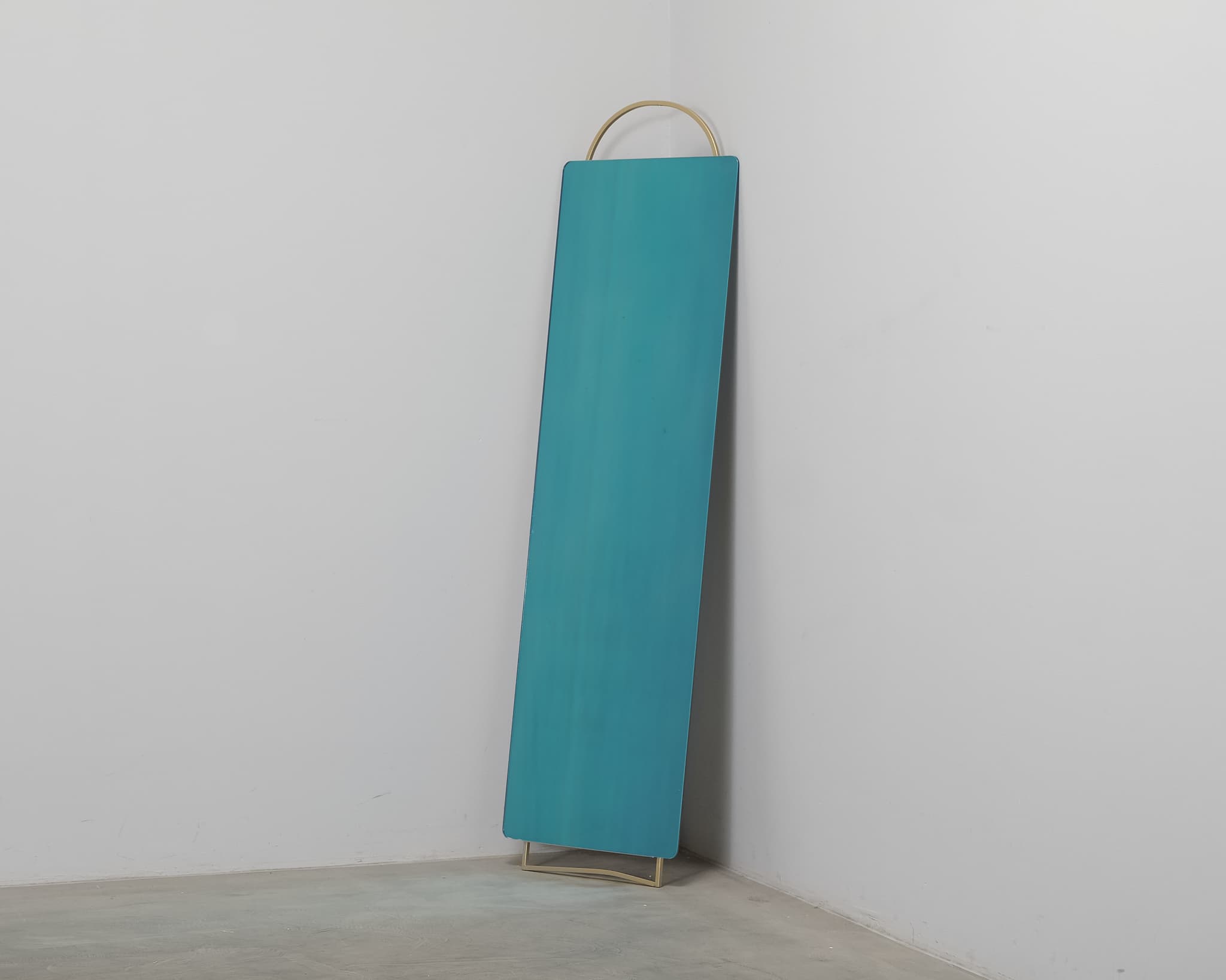 Ferm Living Adorn spegel mässing