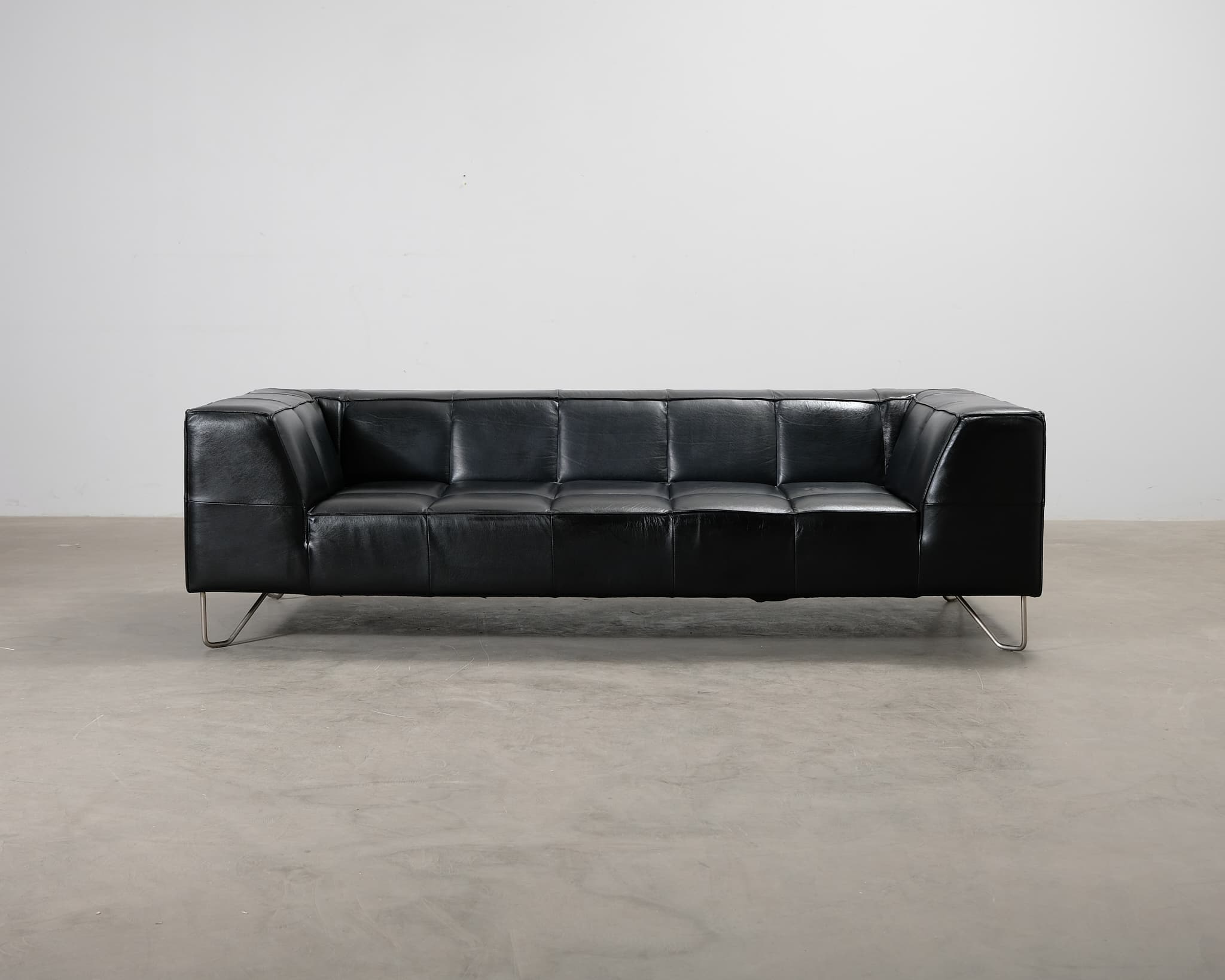 BoConcept Milos 3-sits skinnsoffa svart