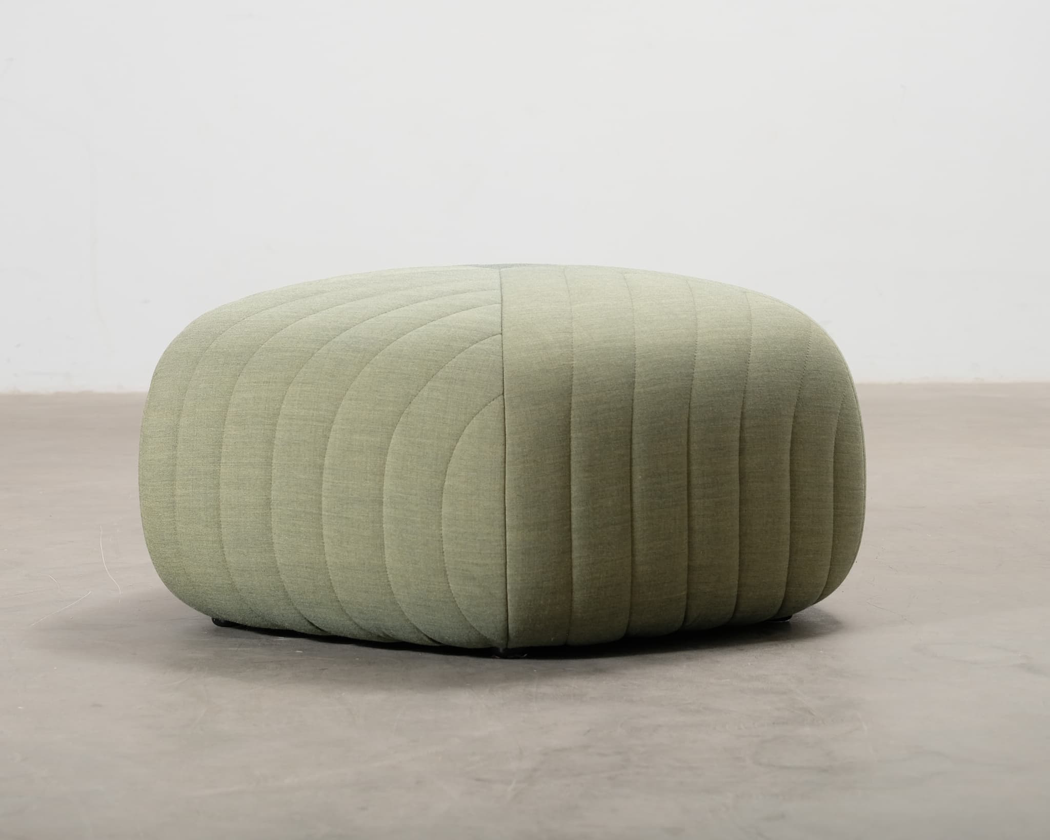 Muuto Five Pouf sittpuff grön