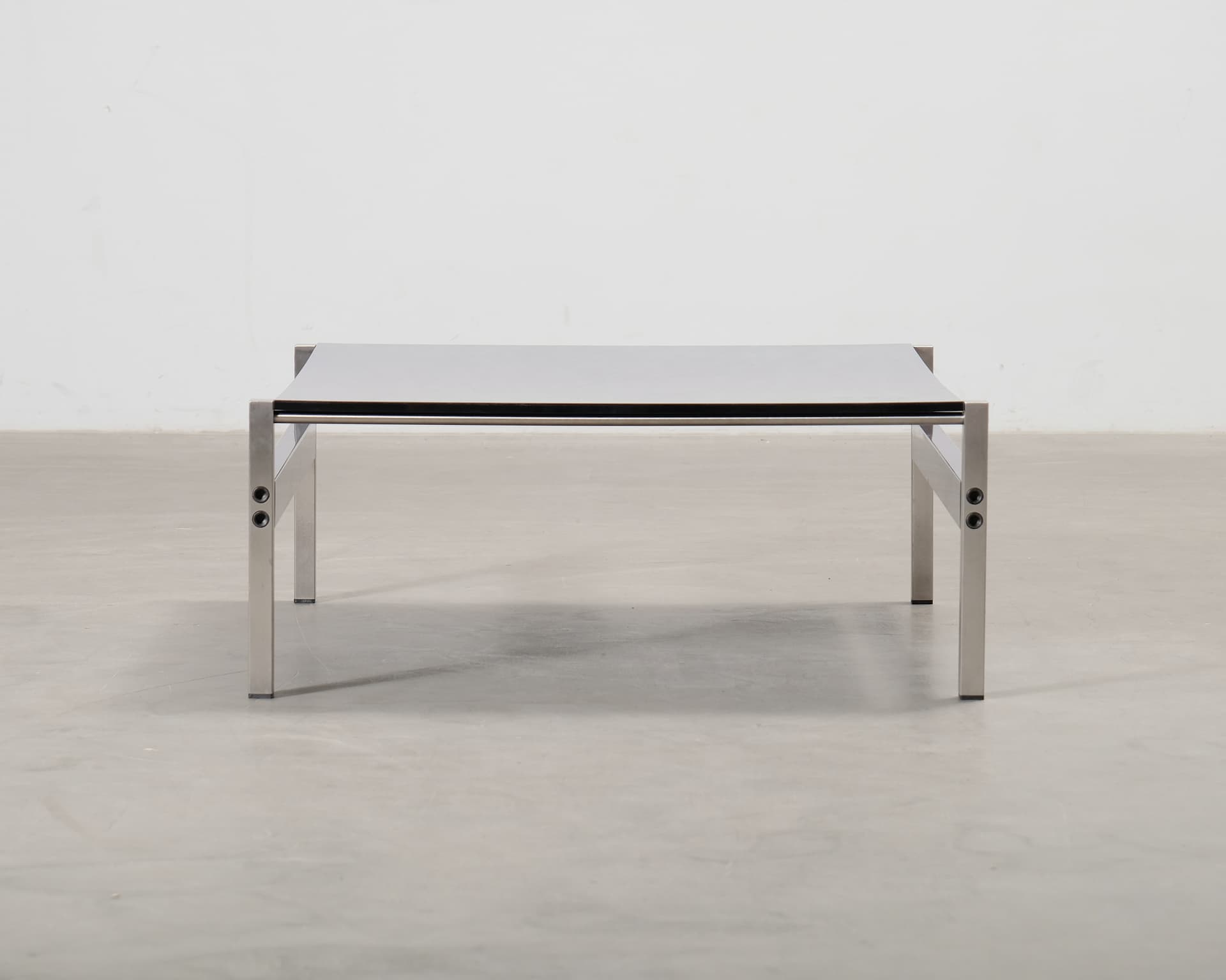 Diesel with Moroso Iron Maiden soffbord 90 x 90 cm