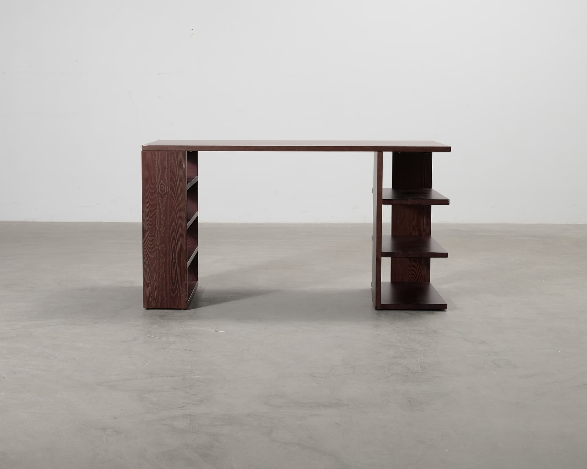 Ferm Living Edre Desk betsad furu