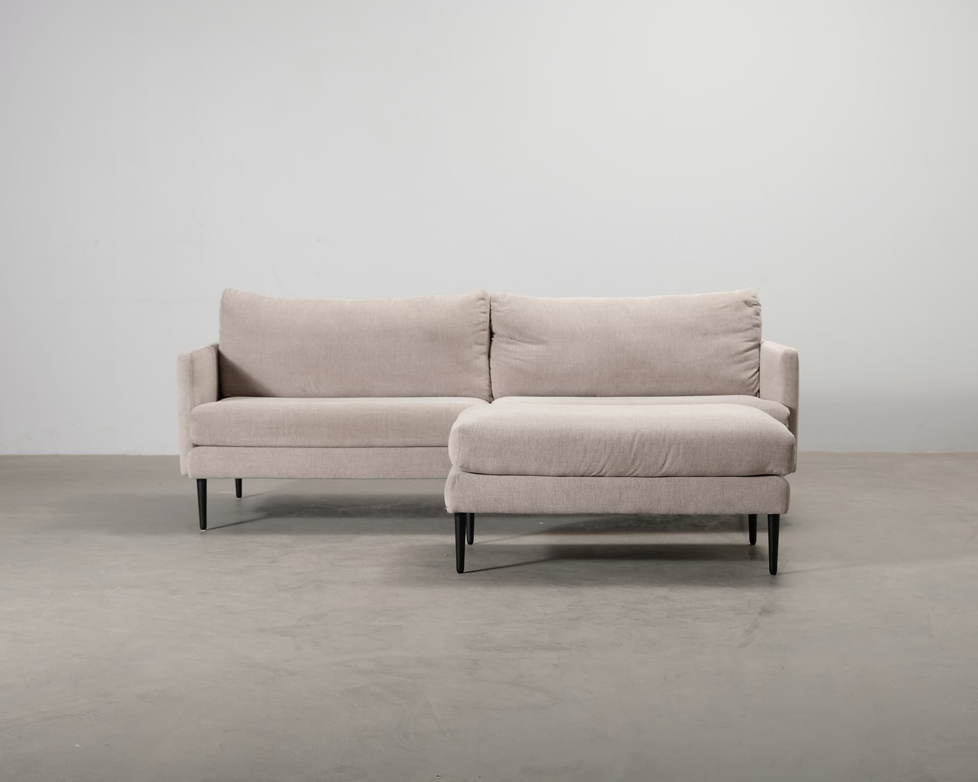 Pohjanmaan Nordic 3-sits soffa med fotpall beige