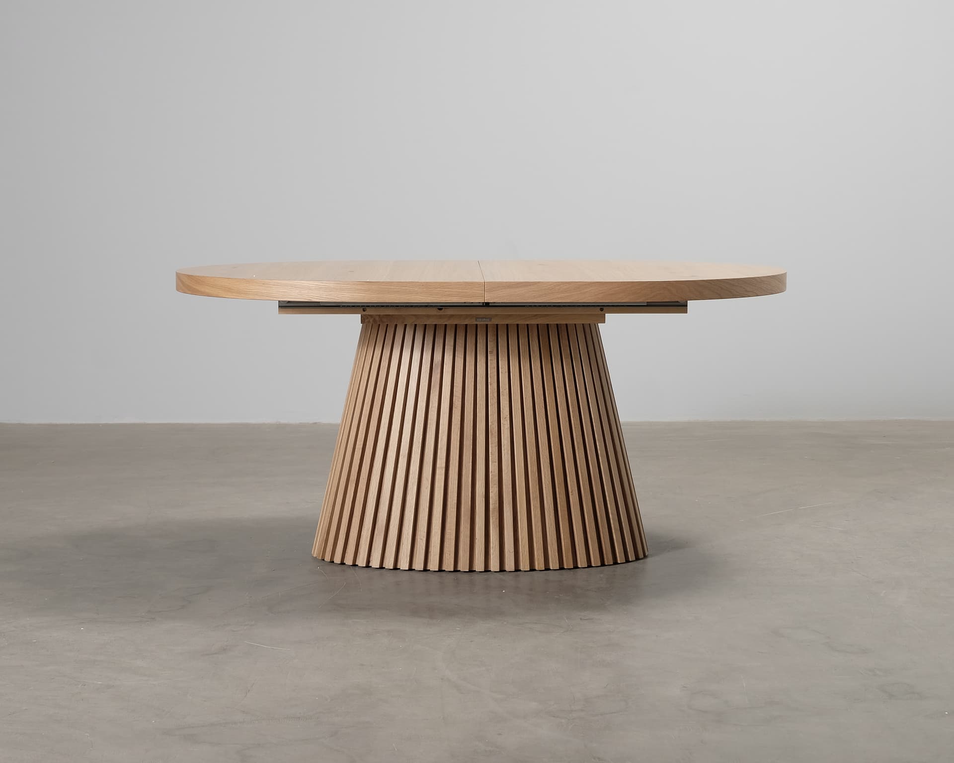 Micadoni Portmany förlängningsbart matbord 160-205 cm ek
