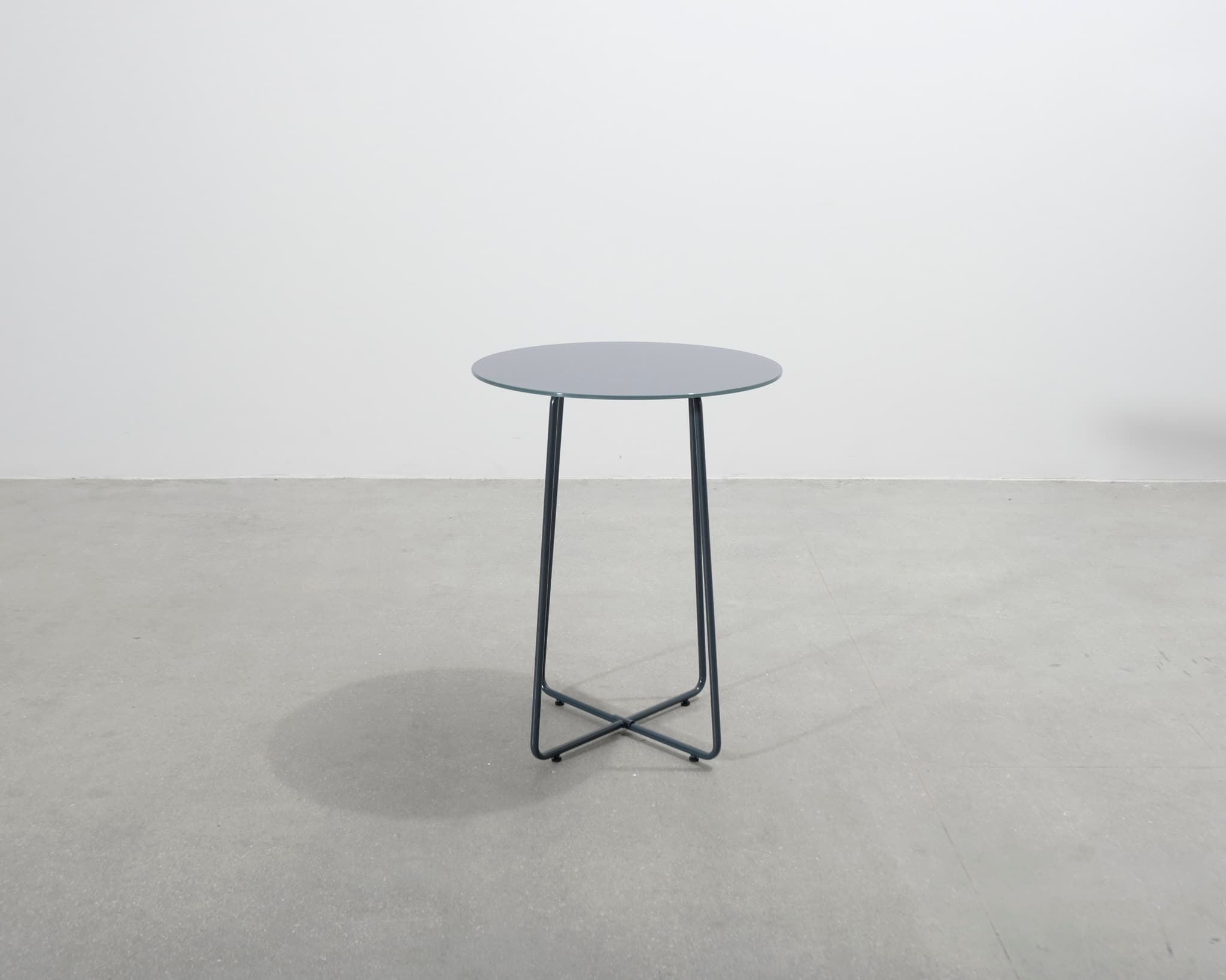 Skaargaarden Resö sidobord grå ø 60 cm