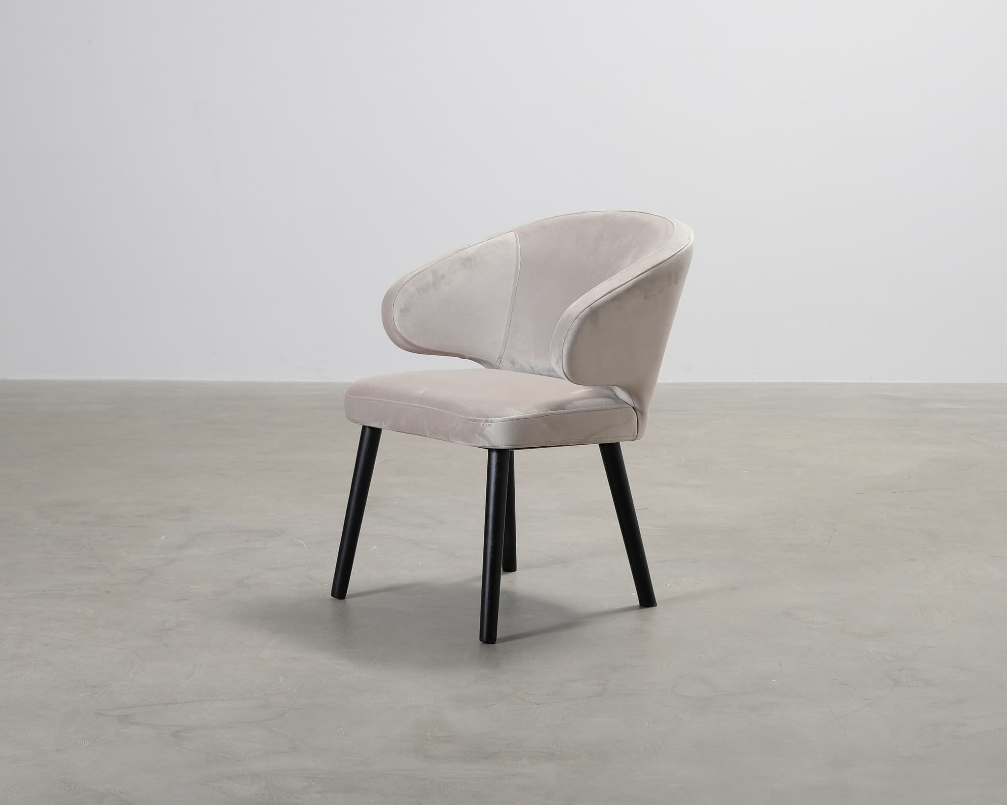 Richmond Interiors Indigo sammetsstol grå