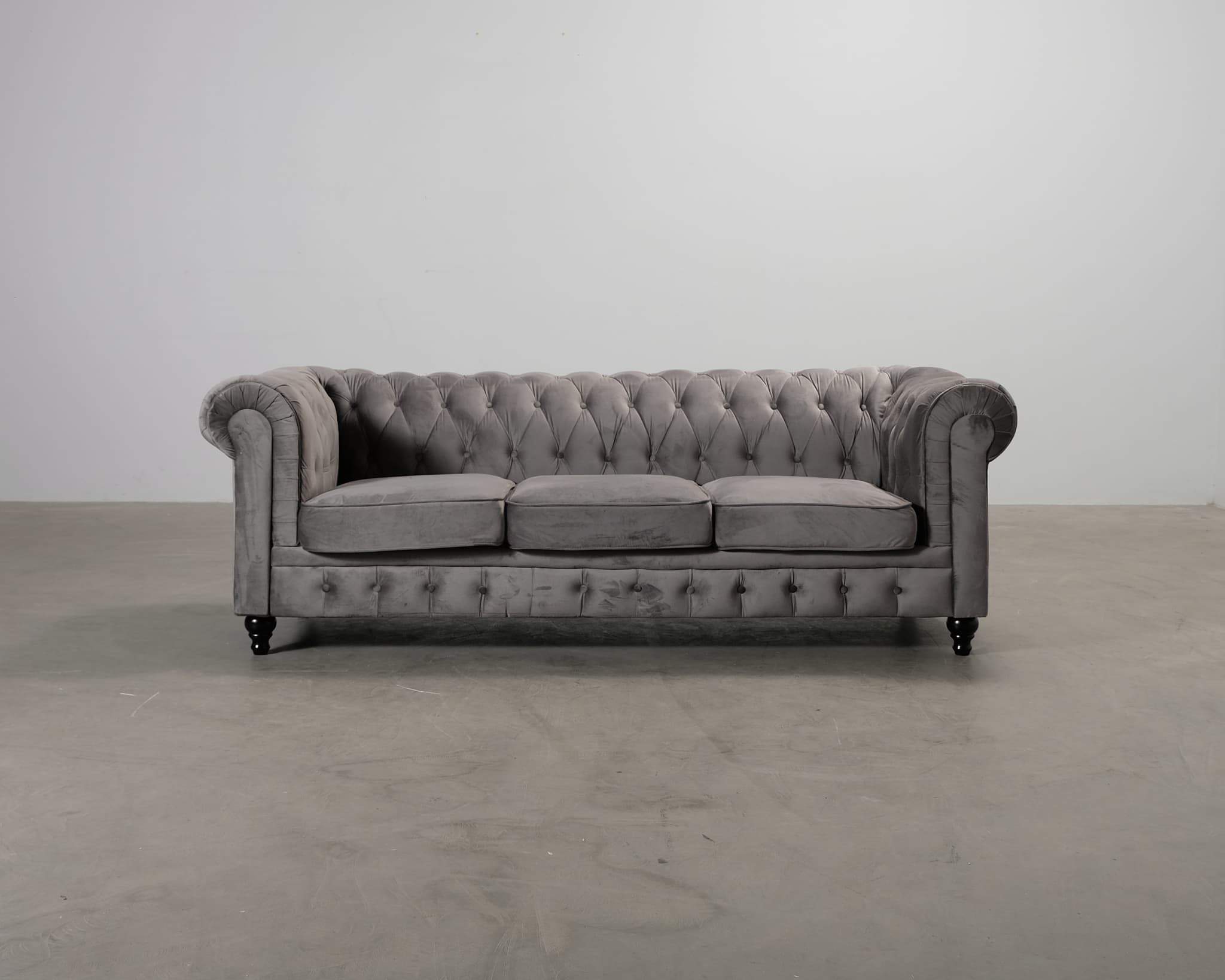 Chesterfield Lyx 3-sits sammetssoffa grå