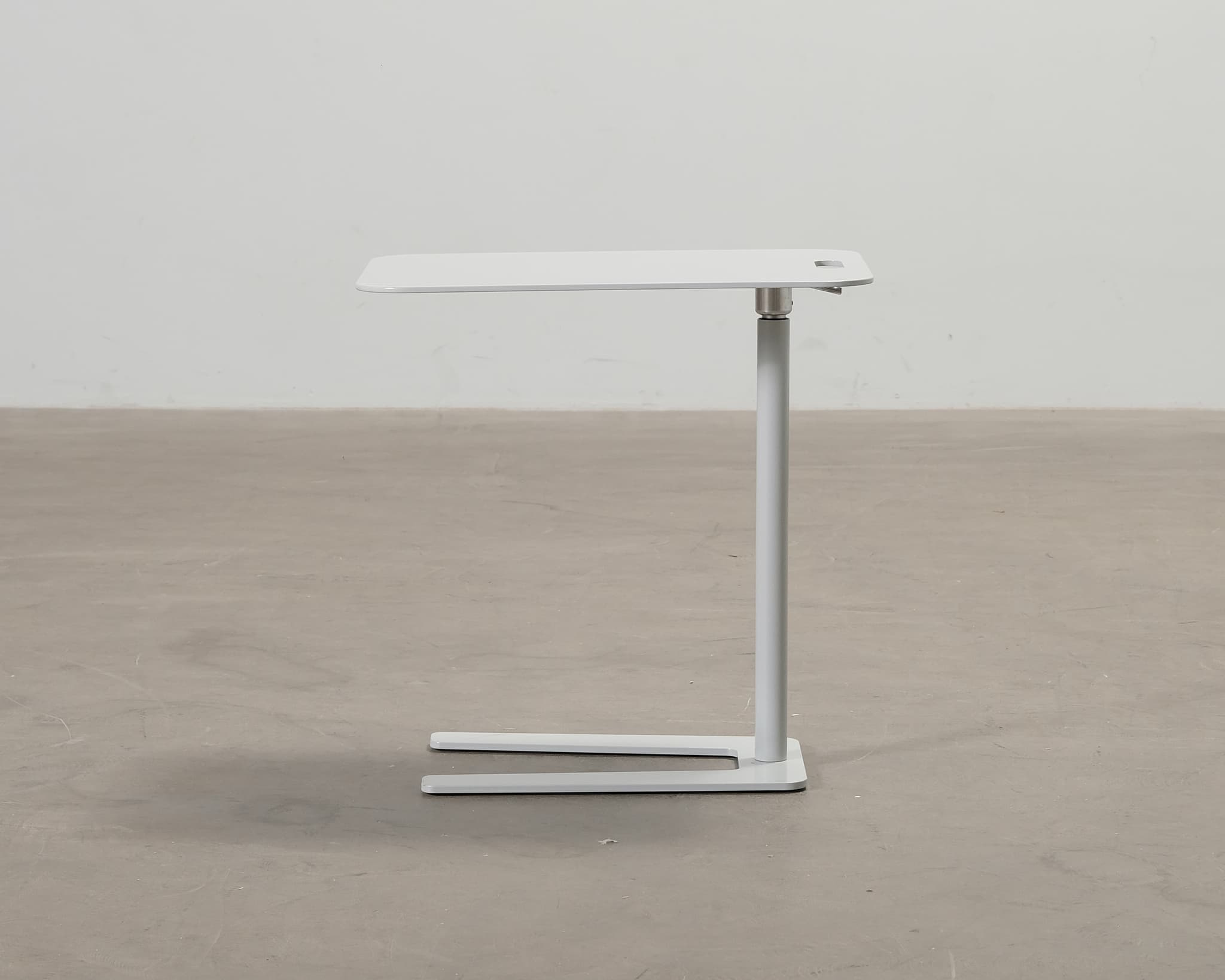 Offect sidobord ljusgrå