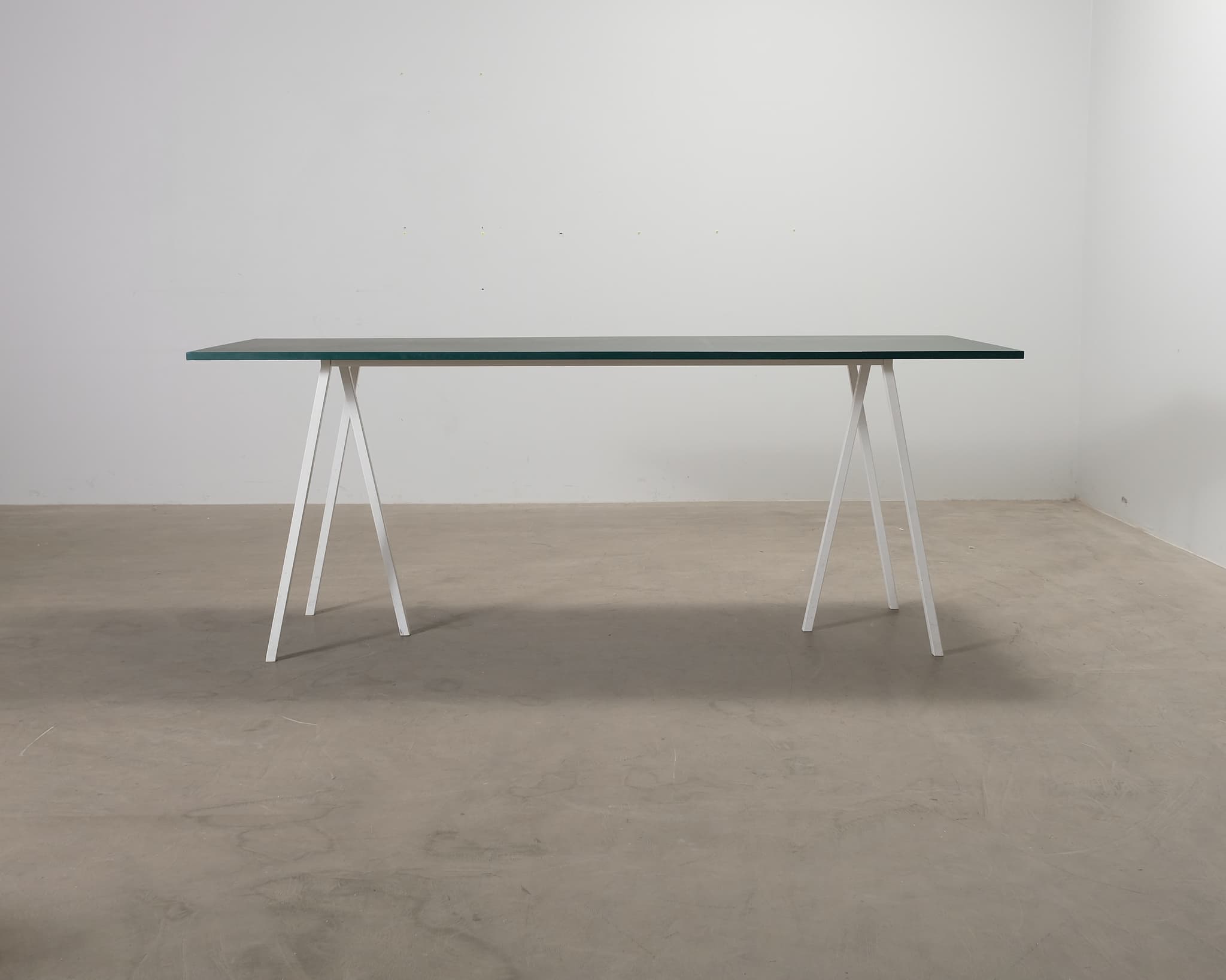 HAY Loop Stand High bord grön / vit